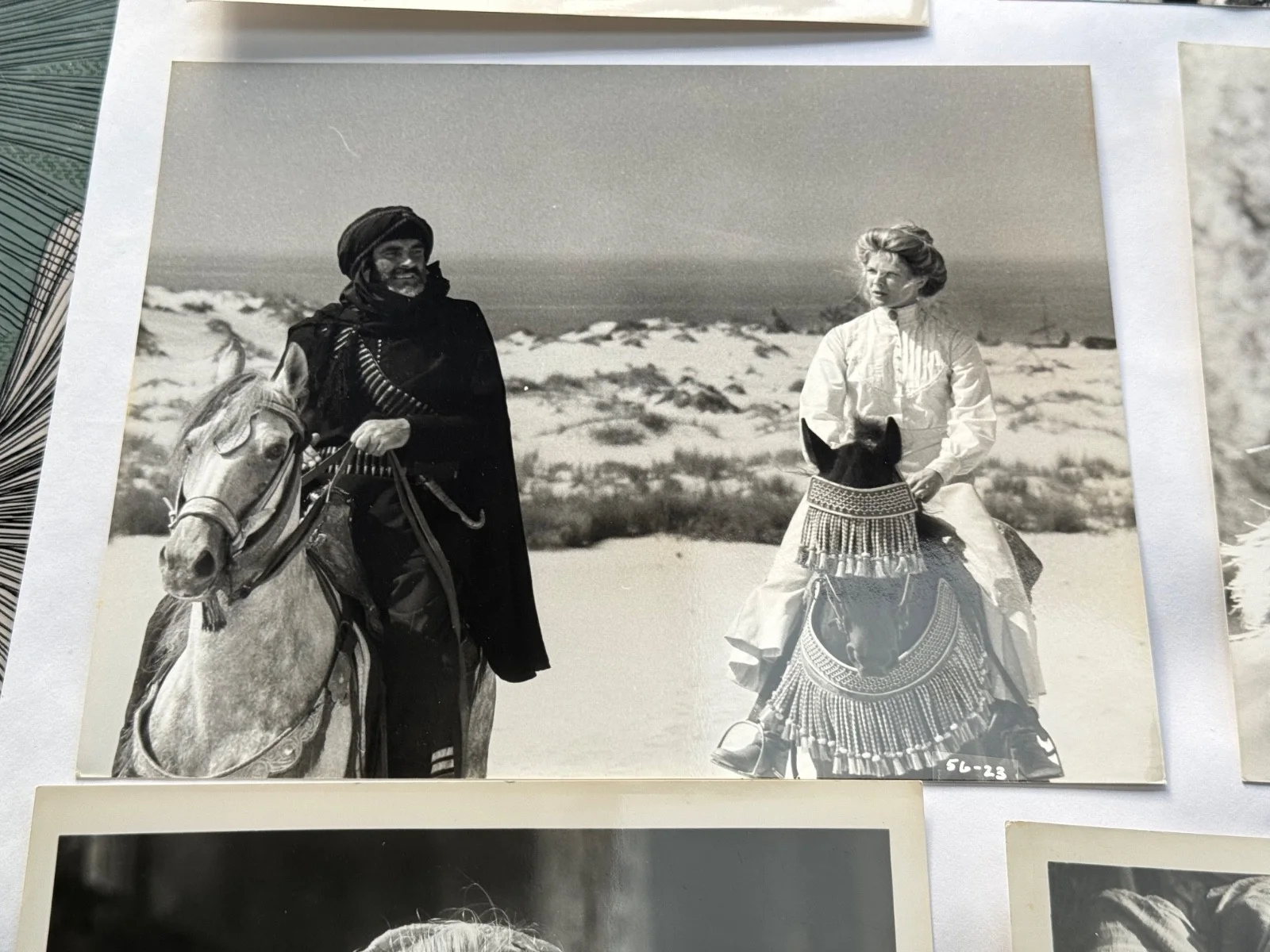 Set of 6 Press Stills of THE WIND AND THE LION Sean Connery Candice Bergen 1975, изображение 4