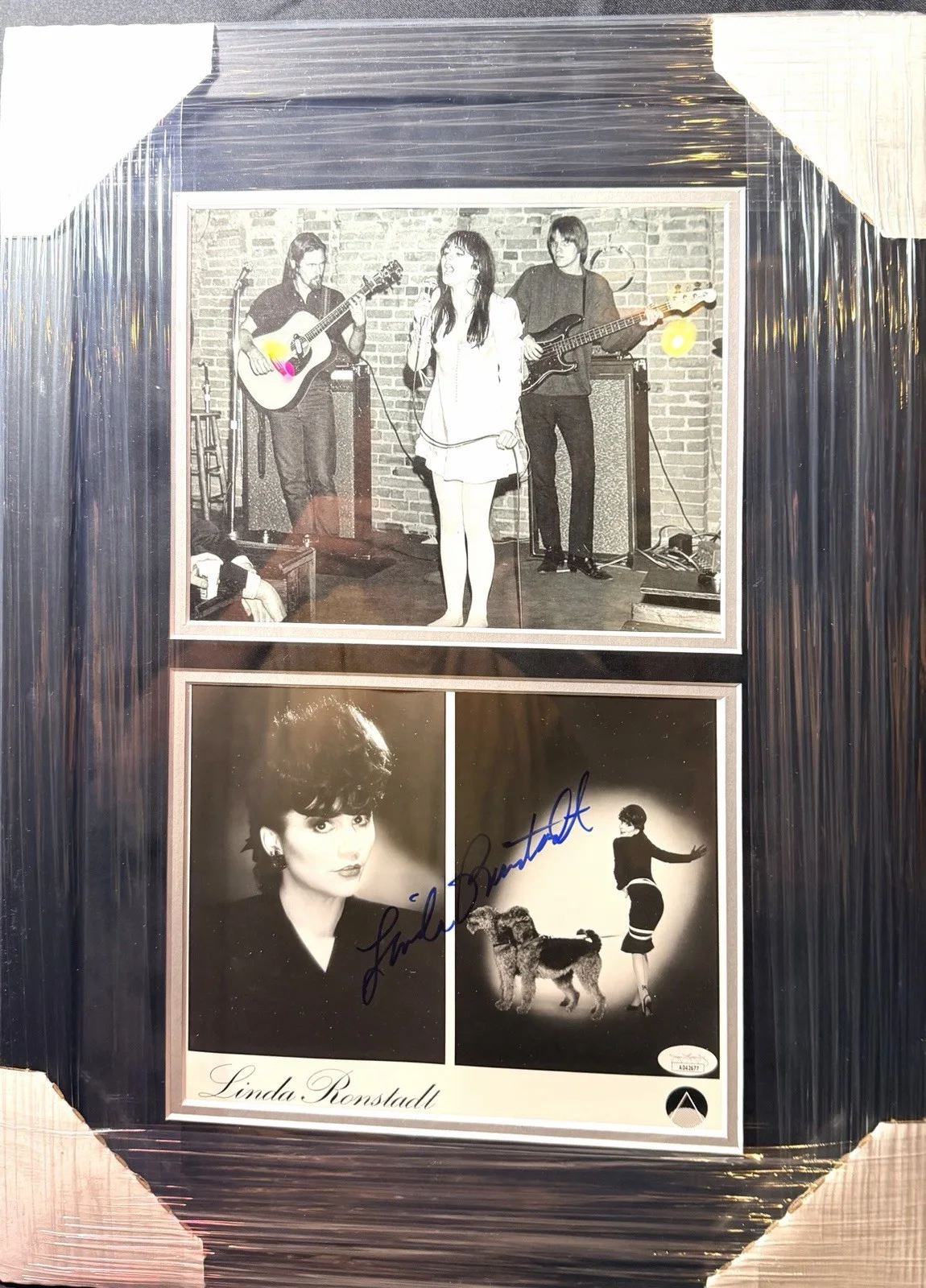 Linda Ronstadt — Linda Ronstadt Signed Photograph Double Matted Framed JSA Witnessed 16 X 22 ￼, изображение 2