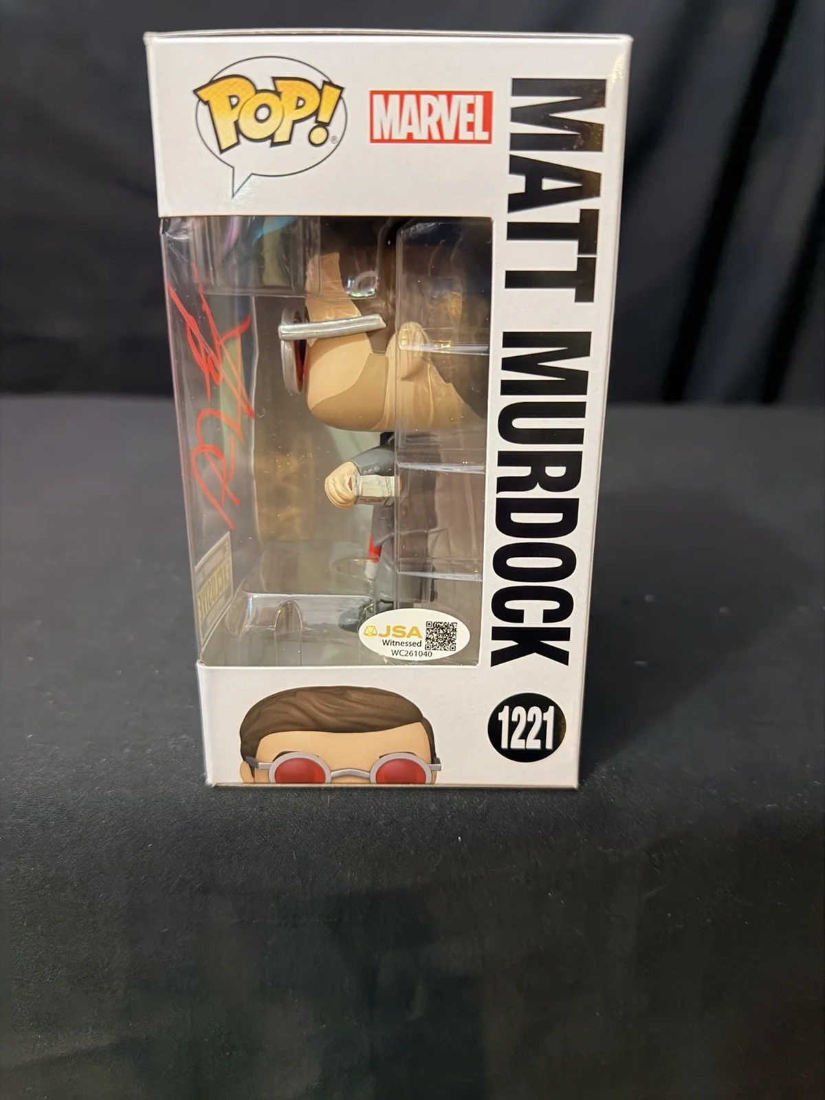 Charlie Cox — Charlie Cox ￼Funko Pop Marvel Matt Murdock EE Exclusive1221 Signed JSA, изображение 2