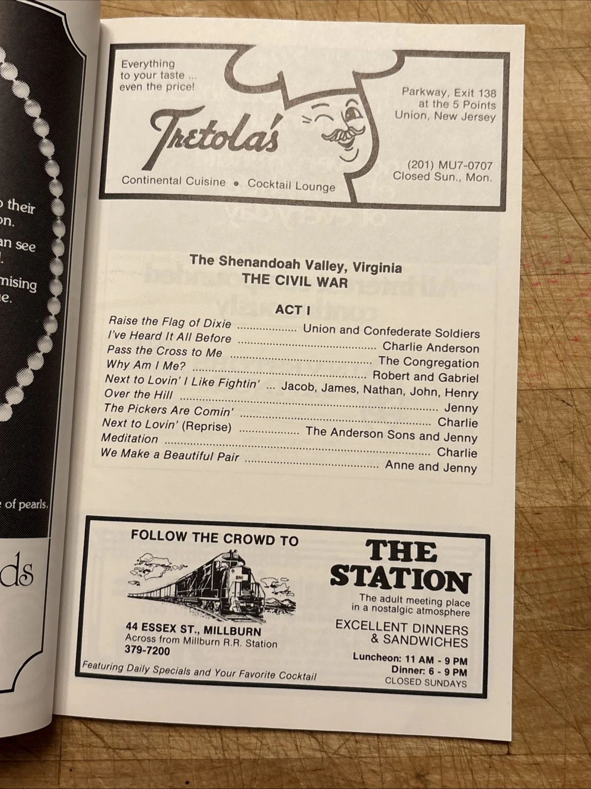 John Raitt — JOHN RAITT Signed SHENANDOAH Vintage PAPER MILL PLAYHOUSE Playbill! 1979 Musical, изображение 5