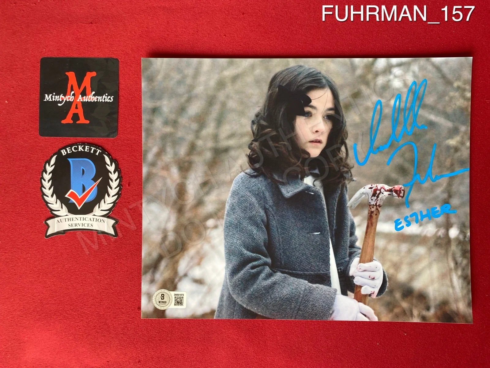 Isabelle Fuhrman — Isabelle Fuhrman autographed signed 8x10 photo Orphan Beckett COA