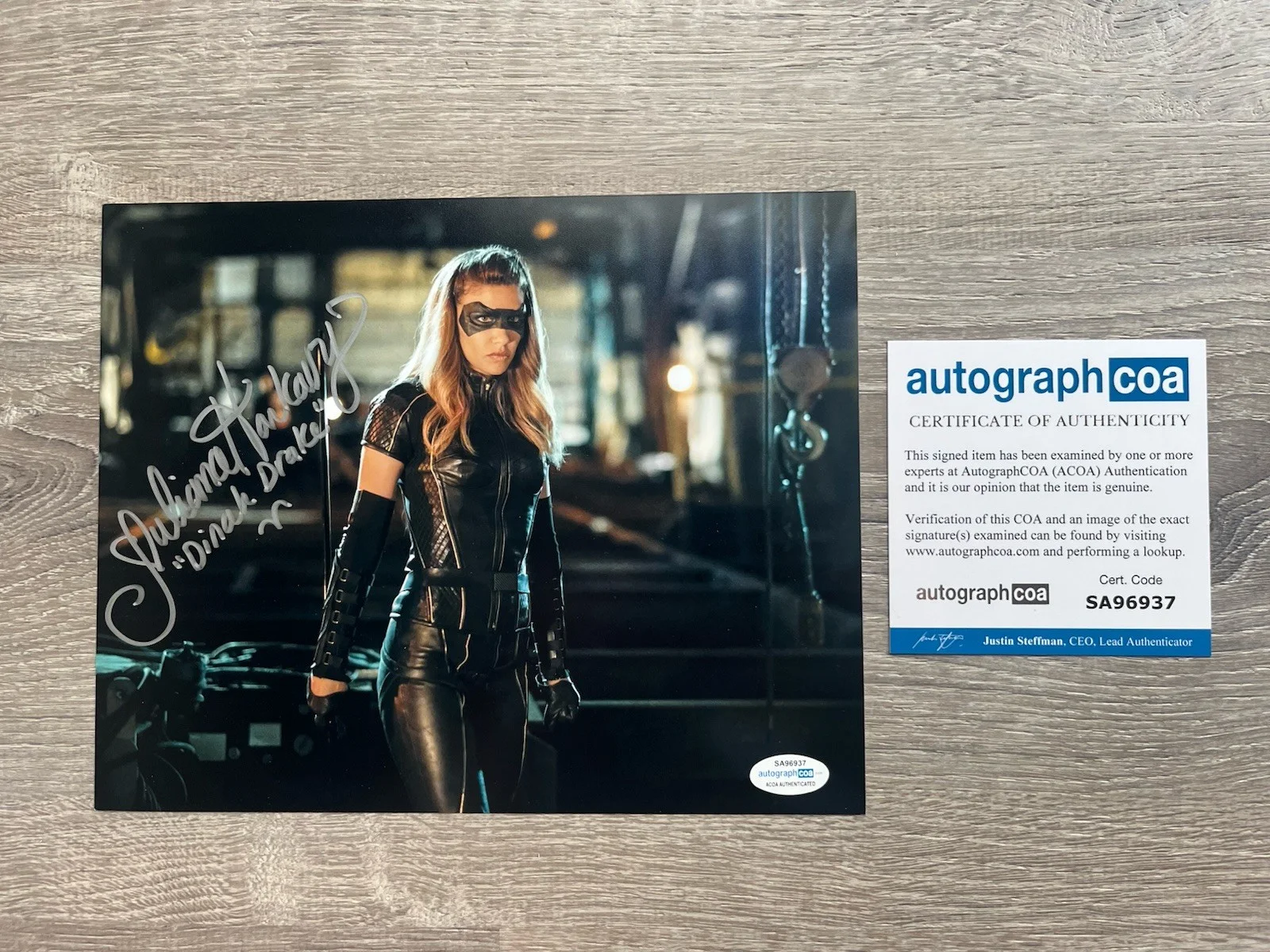 Juliana Harkavy — Juliana Harkavy Signed Black Canary 8x10 Photo ACOA Arrow DC Dinah Drake