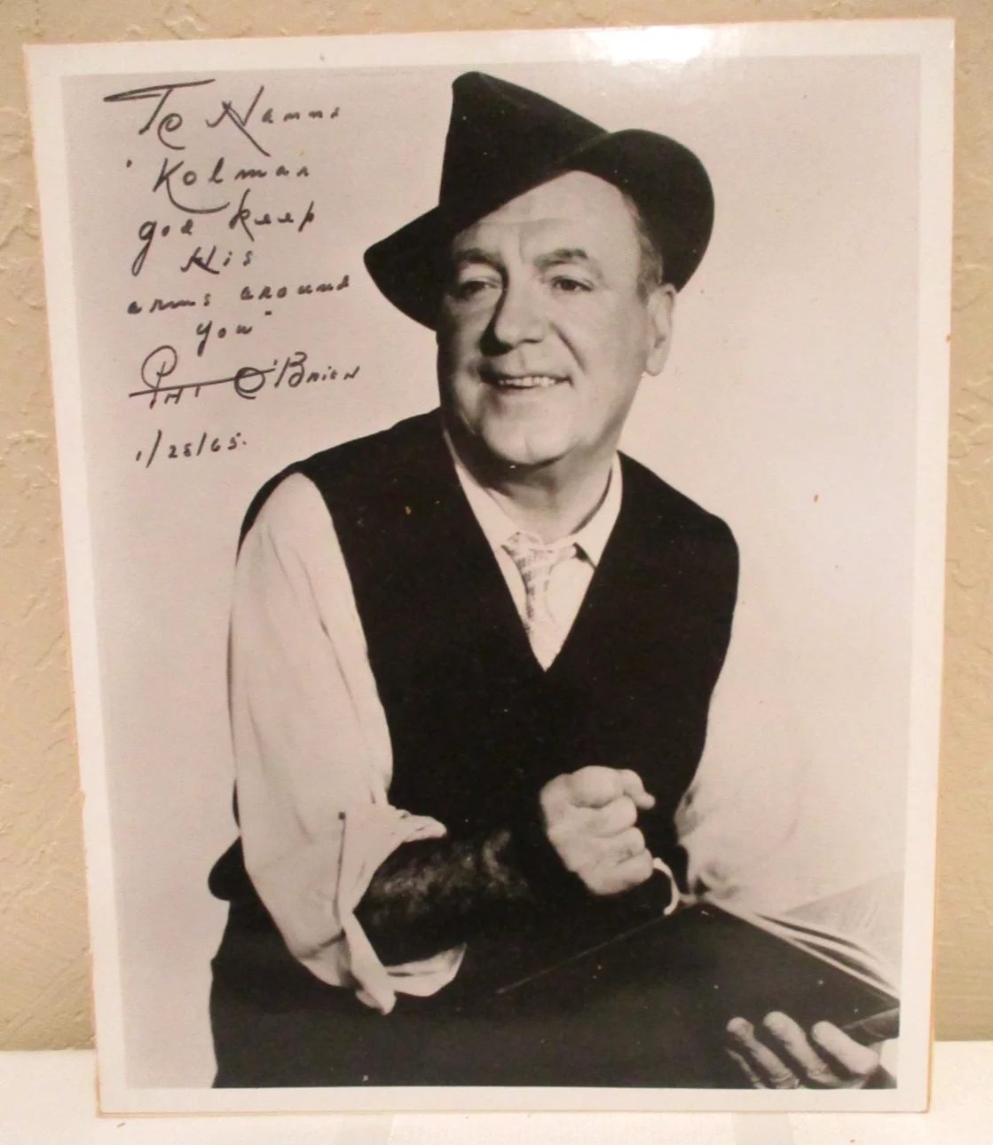 Pat O'Brien — Pat O'Brien Signed & Dated 8x10 Glossy Photo + PROGRAM Circle Star Theatre 1965, image 2