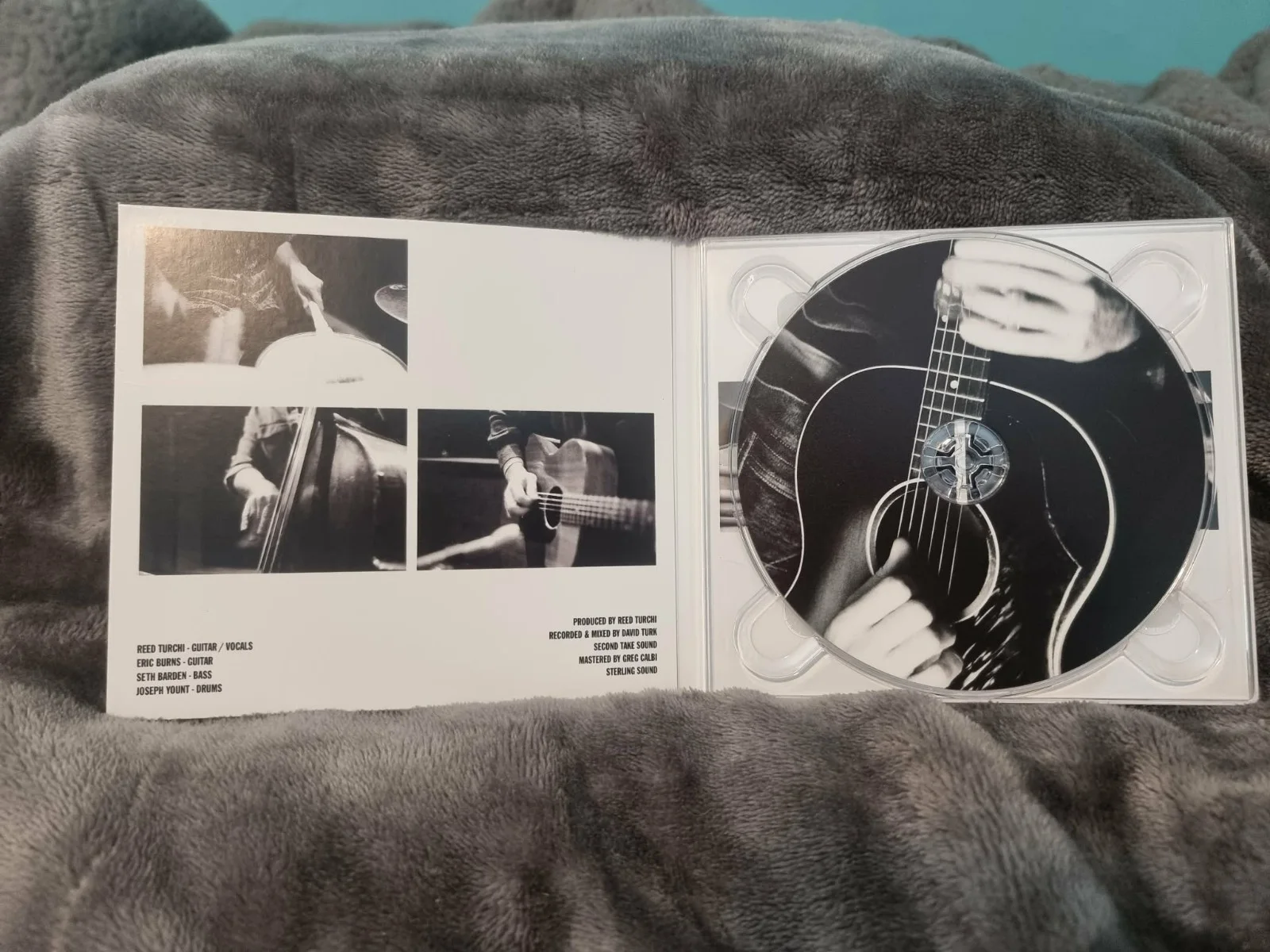 *Signed* REED TURCHI - 'World On Fire' [CD, 2025], image 3