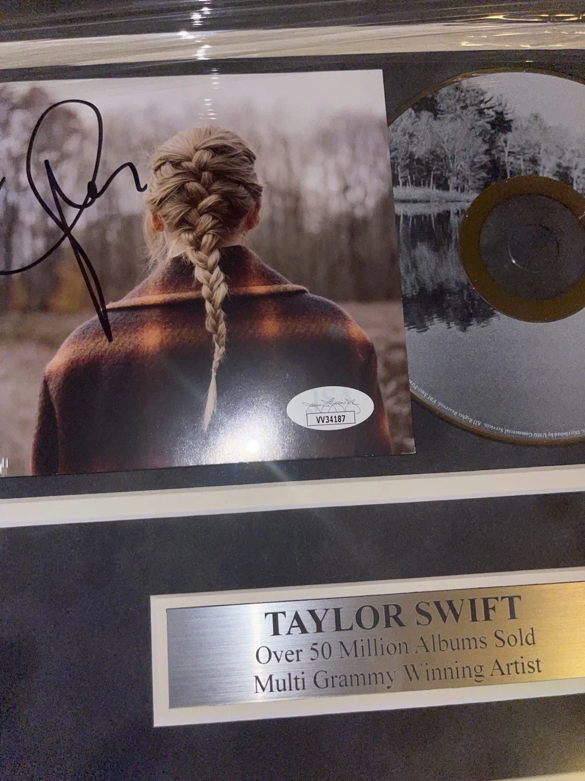 Authentic One Of A Kind Taylor Swift “evermore” CD – JSA Certified, image 4