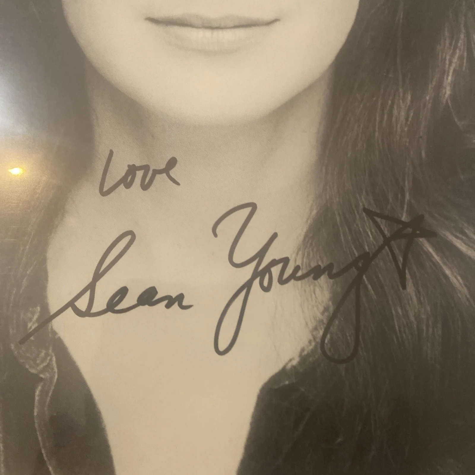 SEAN YOUNG — Sean Young / Hand Signed Authentic 8x10 Photo Autograph “Dune” Love, изображение 2