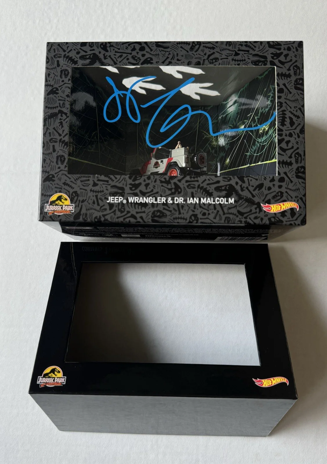 jeff goldblum — Jeff Goldblum Signed 2024 sdcc jurassic park exclusive Hot Wheels SWAU COA, изображение 2