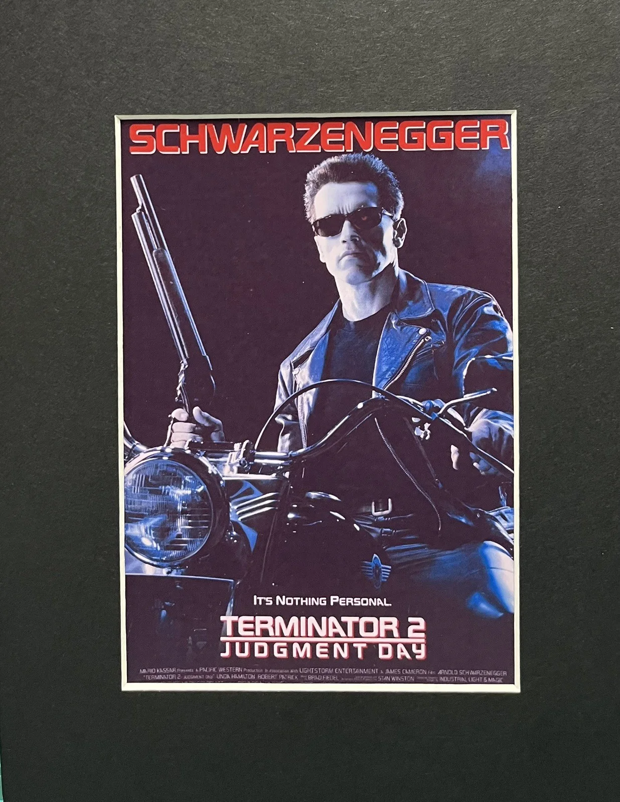 TERMINATOR. 2. Judgement Day . 35mm Film Cell Mounted Display, image 2