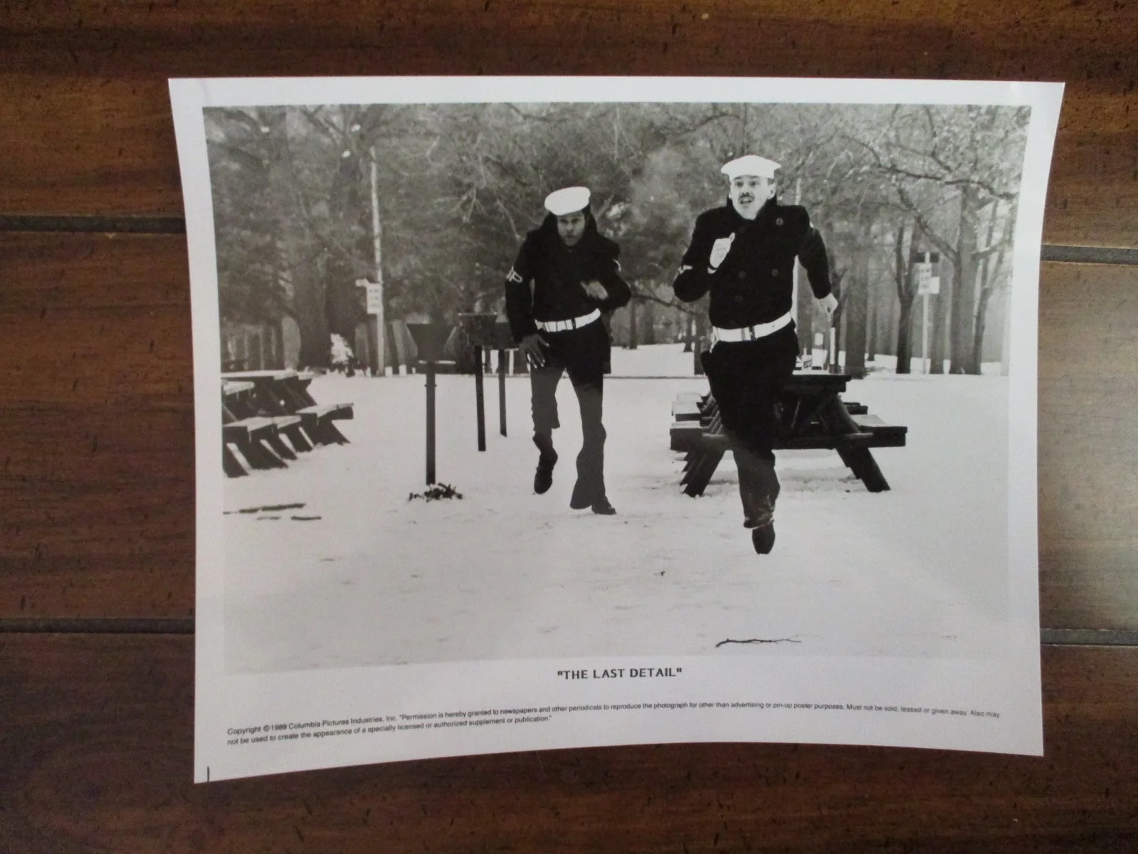 Otis Young/Jack Nicholson(THE LAST DETAIL)1989 10 x 8 Black & White Press Photo, изображение 2