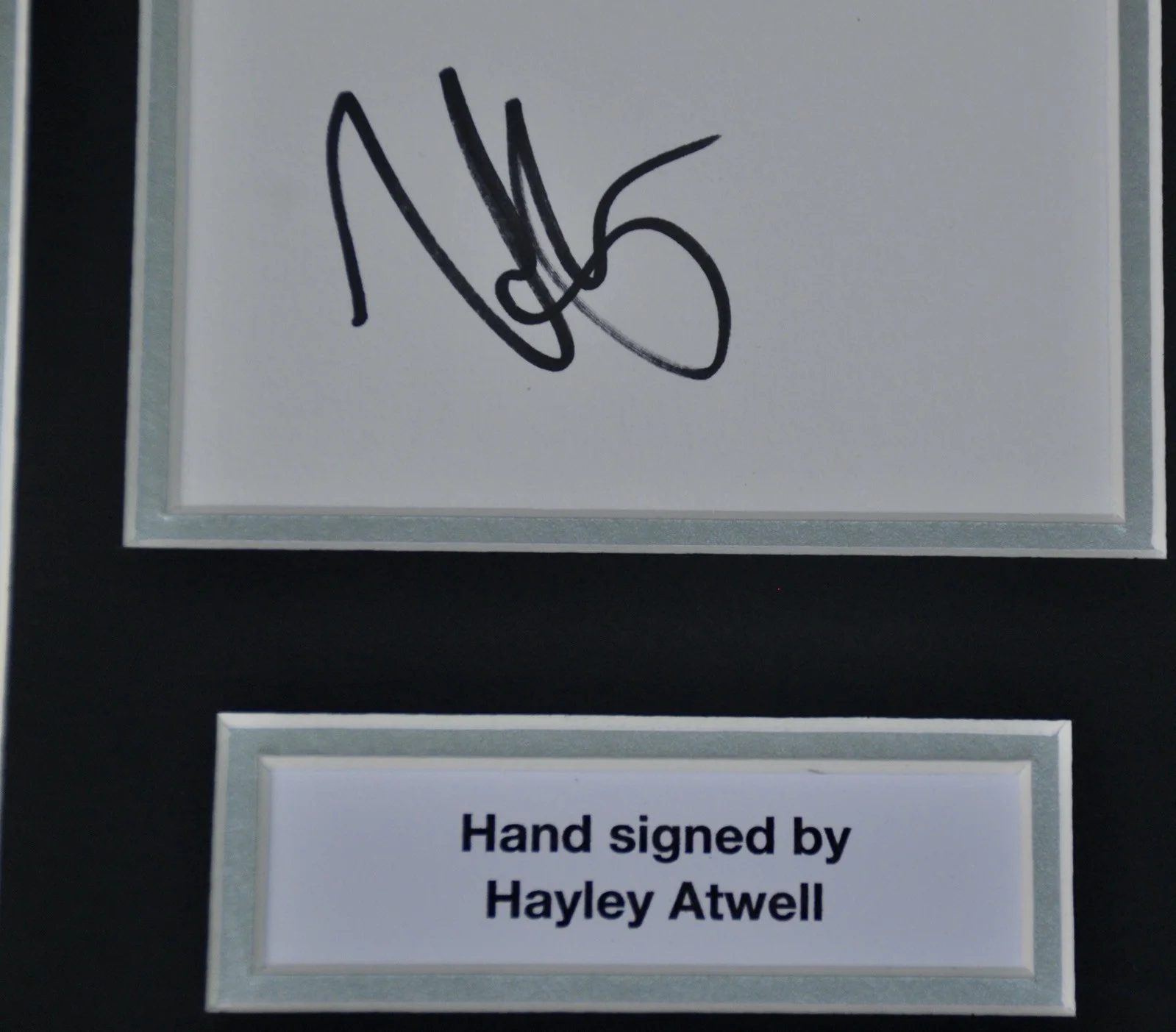 Hayley Atwell Signed A4 Presentation Marvel Agent Carter With COA, image 2