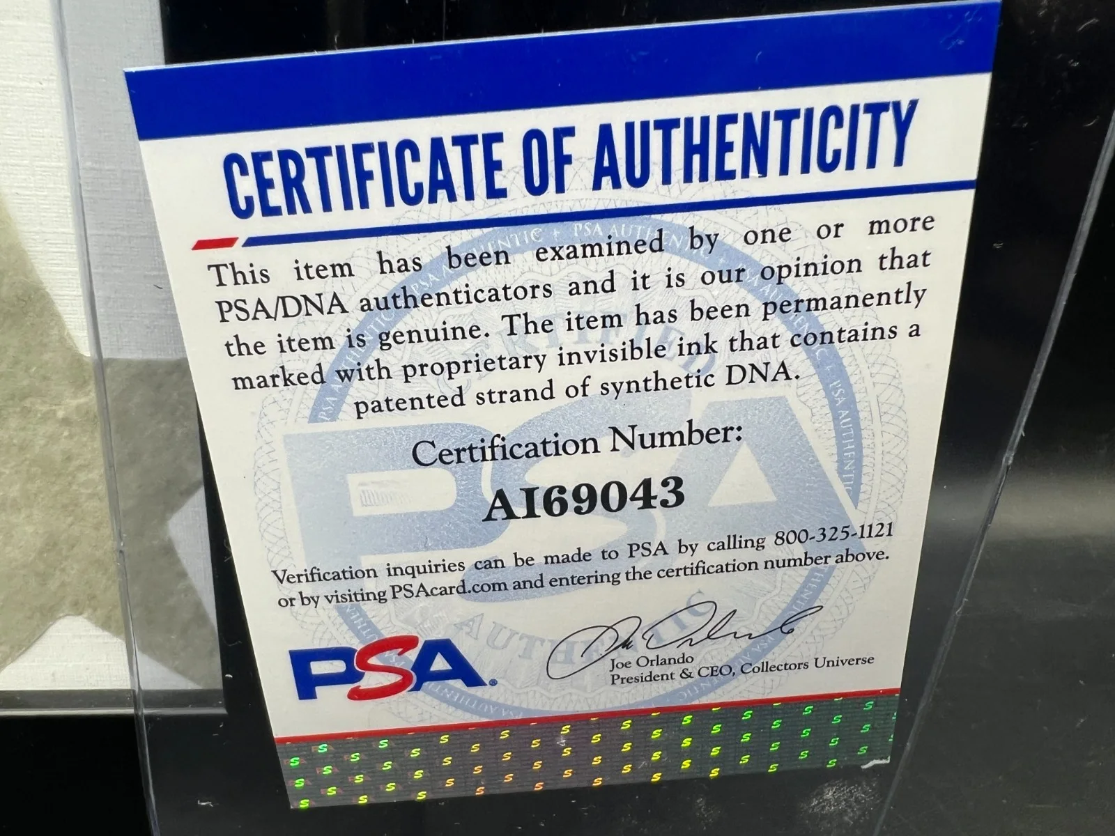 Taylor Swift Signed Folklore CD Album Framed w/ Eras Tour Confetti PSA/DNA, изображение 4