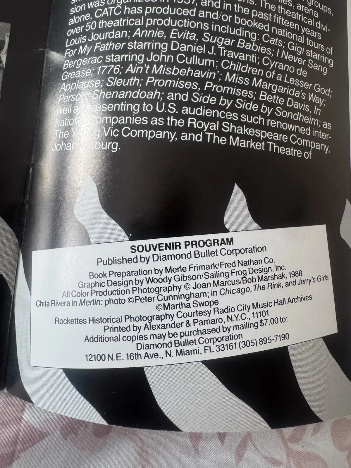 Chita Rivera — CAN-CAN Souvenir Program CHITA RIVERA Autographed TOUR 1988, image 4