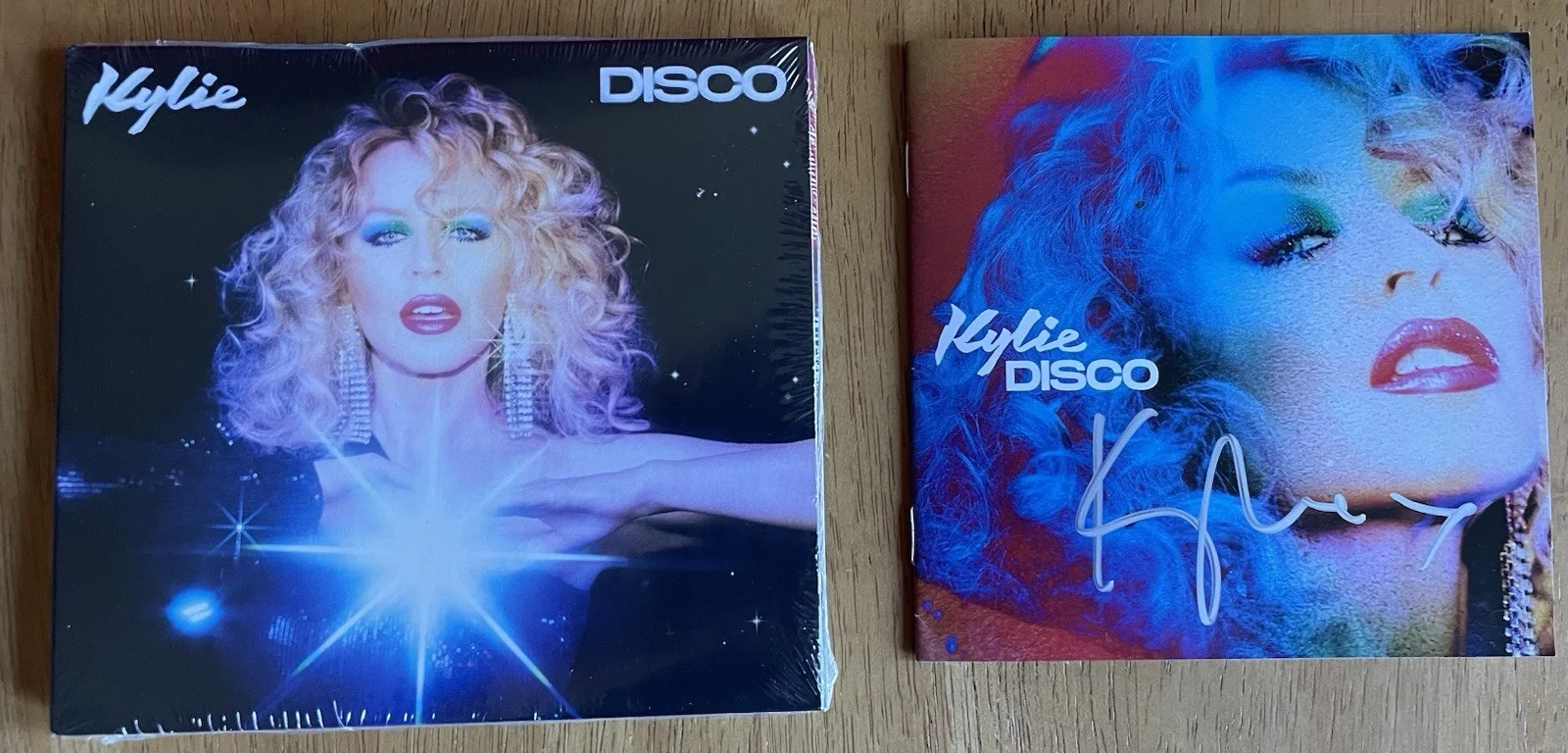 KYLIE MINOGUE Autographed CD Booklet with sealed “Disco” CD NEW, image 3