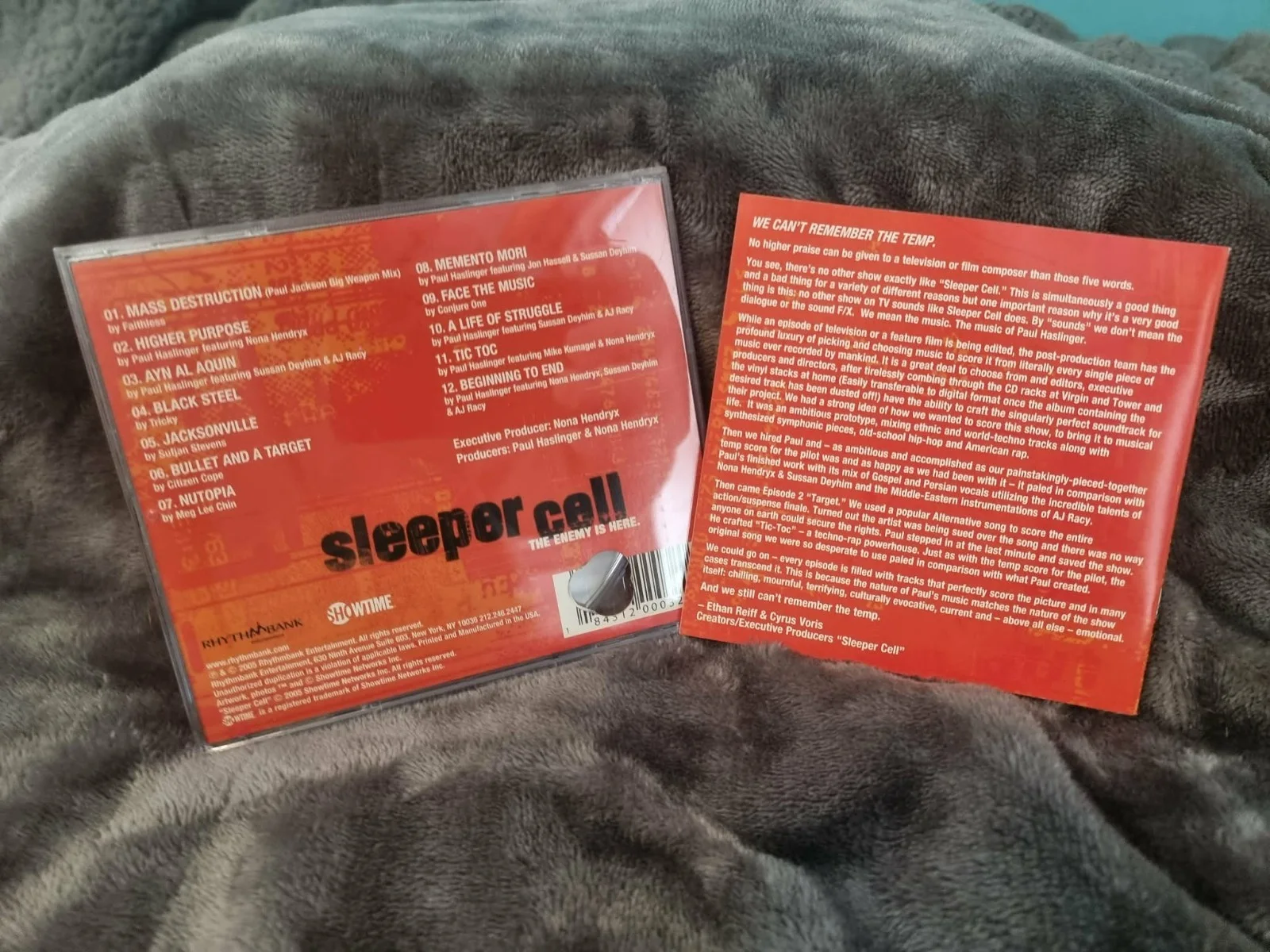 *SIGNED* 'Sleeper Cell' - Nona Hendryx [TV Soundtrack CD + BOOKLET] (2005), изображение 3