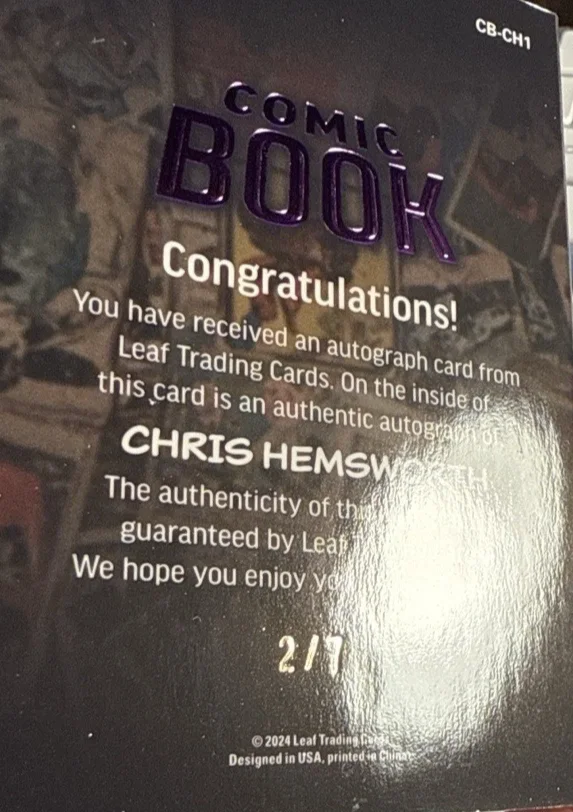 Chris Hemsworth — Chris Hemsworth SIGNED Booklet 2/7 Leaf History Book Comic Book Auto RARE Thor, image 3