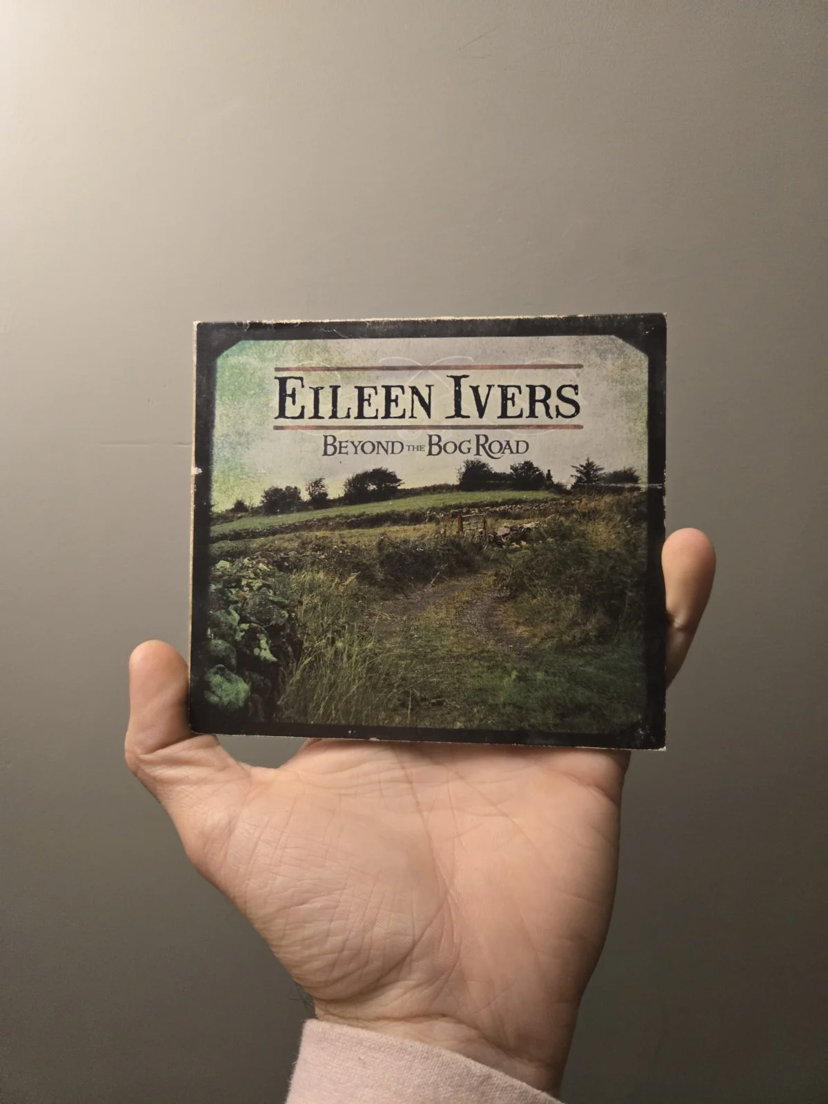SIGNED Eileen Ivers "Beyond The Bog Road" Cd Signed "To Kevin Blessings, Eileen", image 2