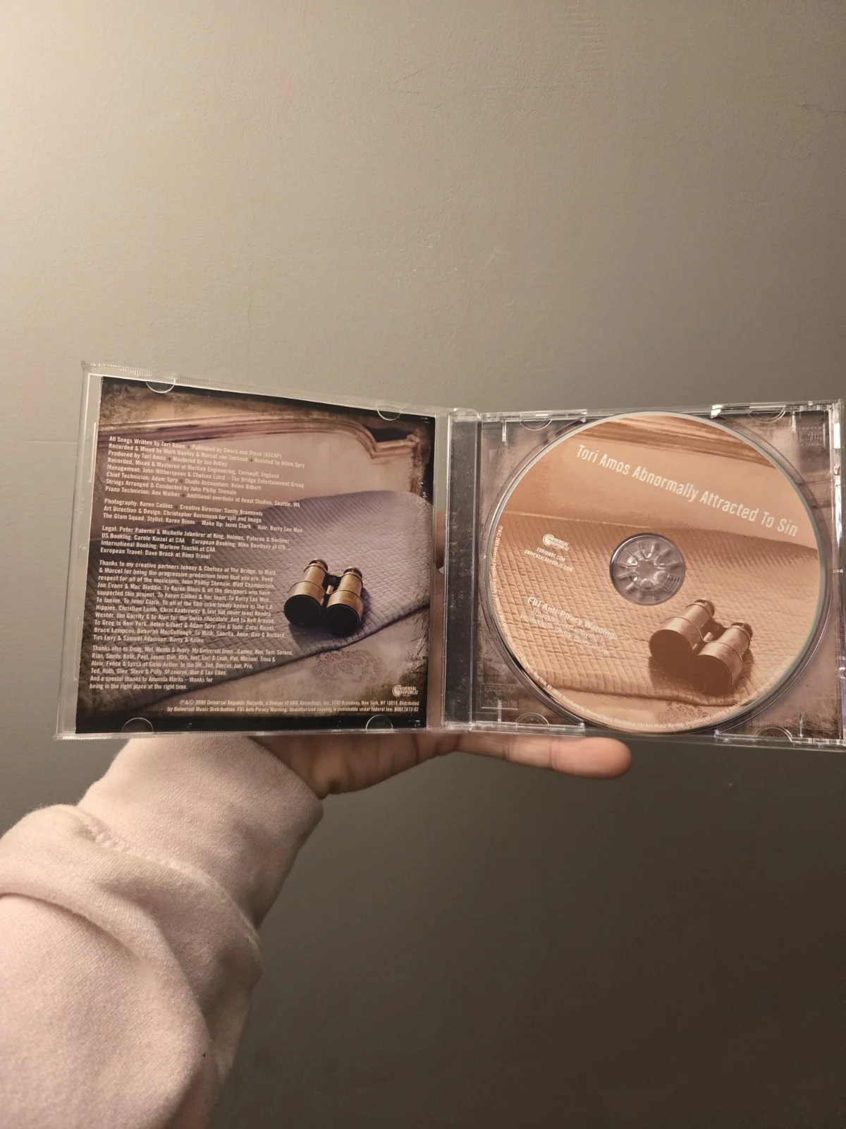 SIGNED CD Tori Amos "Abnormally Attracted To Sin "For Kevin", image 2