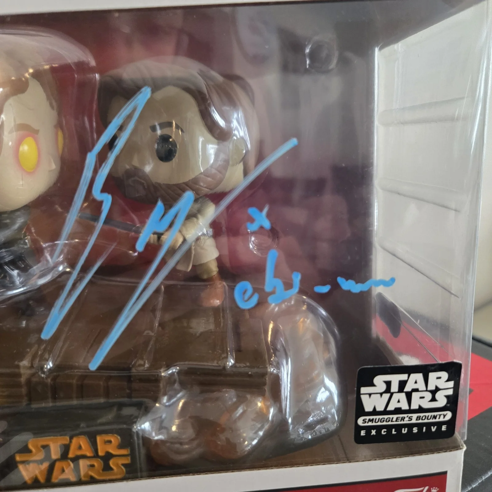 Ewan Mcgregor, Hayden Christensen — Ewan Mcgregor/Hayden Christensen Signed Duel Of Mustafar Funko W/Smugglers Box, изображение 5