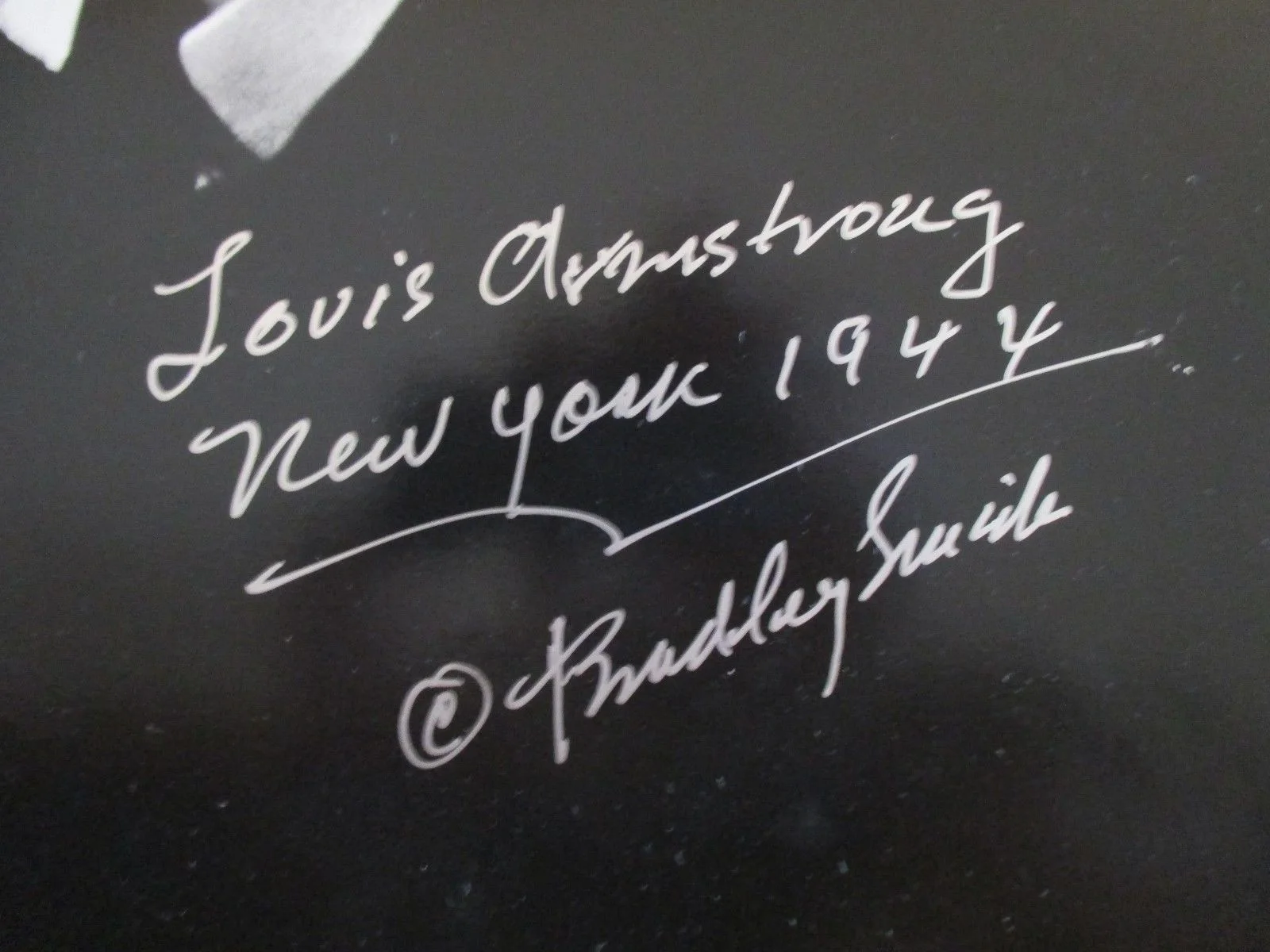 Louis Armstrong Original vintage poster. Hand signed by the photographer. framed, image 3