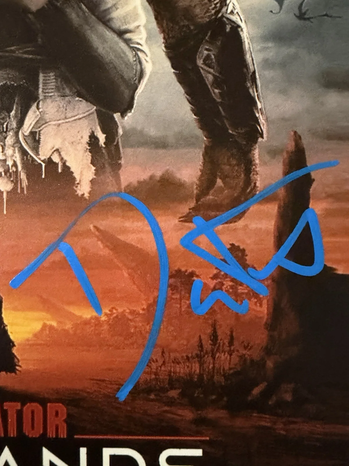 Dan Trachenberg — DAN TRACHENBERG SIGNED 11x14 PREDATOR BADLANDS AUTOGRAPH BECKETT HOLO BV18521, image 2