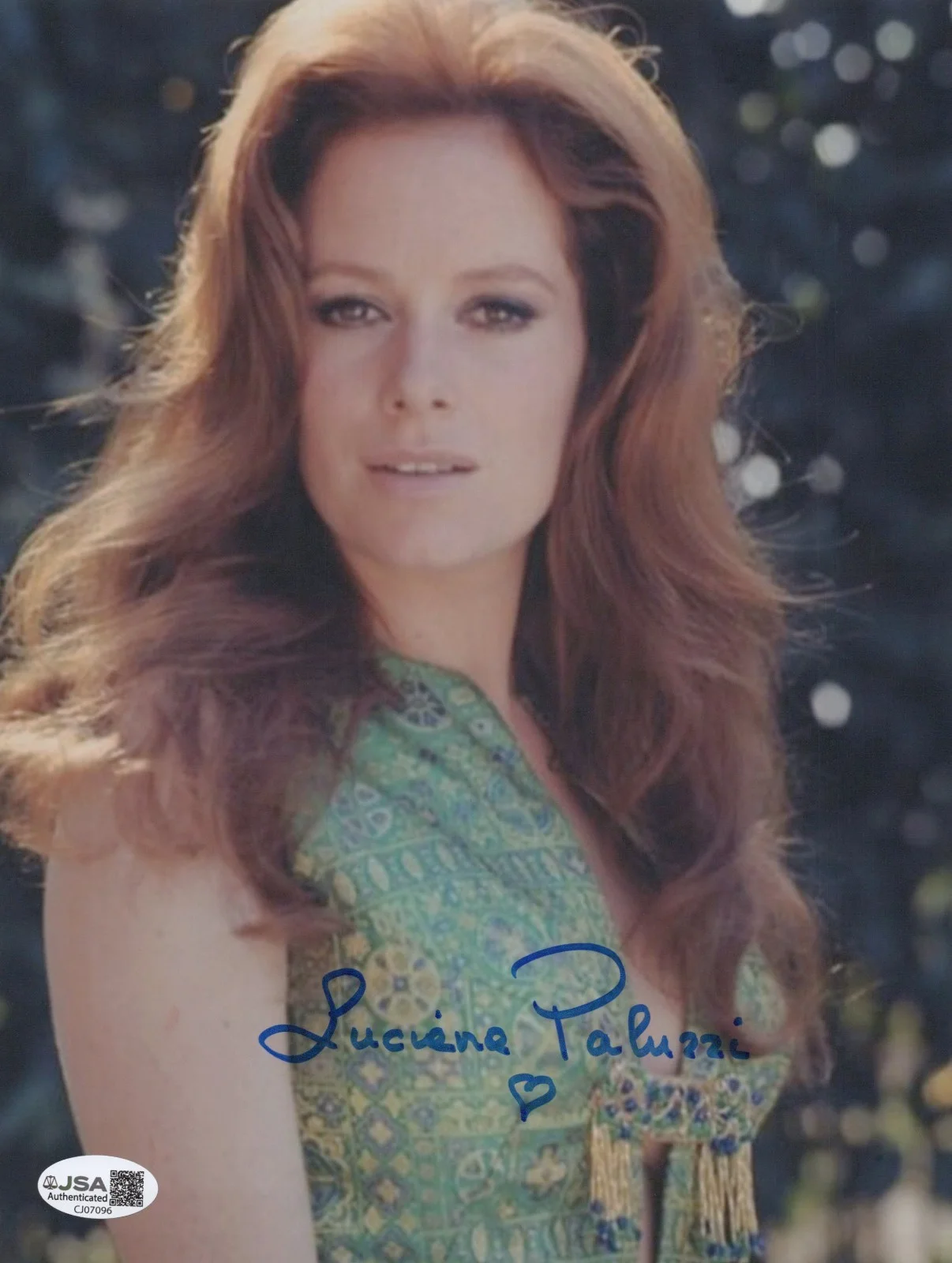 Luciana Paluzzi — LUCIANA PALUZZI Signed BOND GIRL 8x10 Photo THUNDERBALL Autograph JSA COA Cert