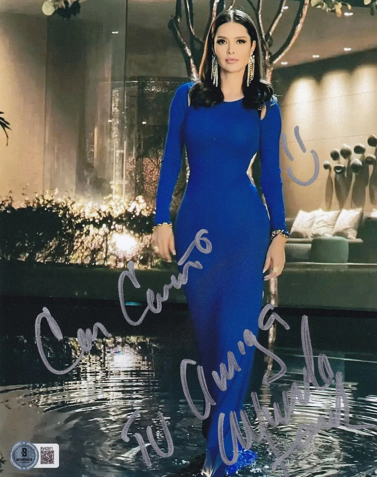 Marlene Favela — MARLENE FAVELA AUTO'D SIGNED 8X10 PHOTO BAS COA RUBI GATA SALVAJE LA GOBER B