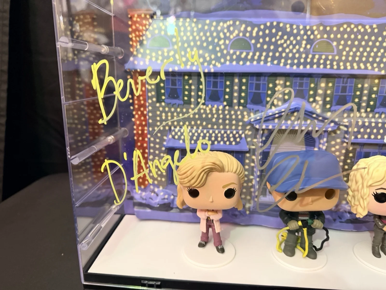 Chevy Chase Randy Quaid, Beverly D’angelo — Chevy Chase Quaid +2￼CAST Christmas Vacation Signed 02 Funko Pop JSA, изображение 3