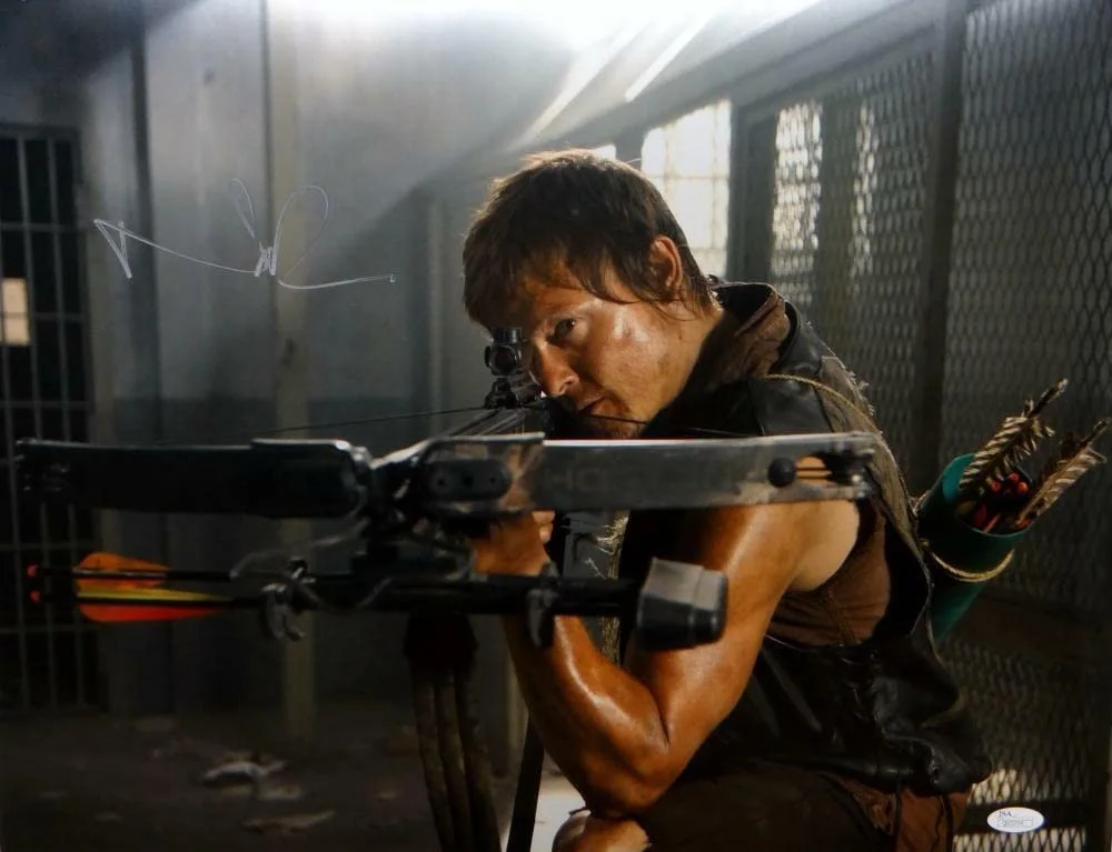 Norman Reedus Signed Walking Dead 16x20 Crouching W/ Crossbow Photo *S -JSA Auth, изображение 4