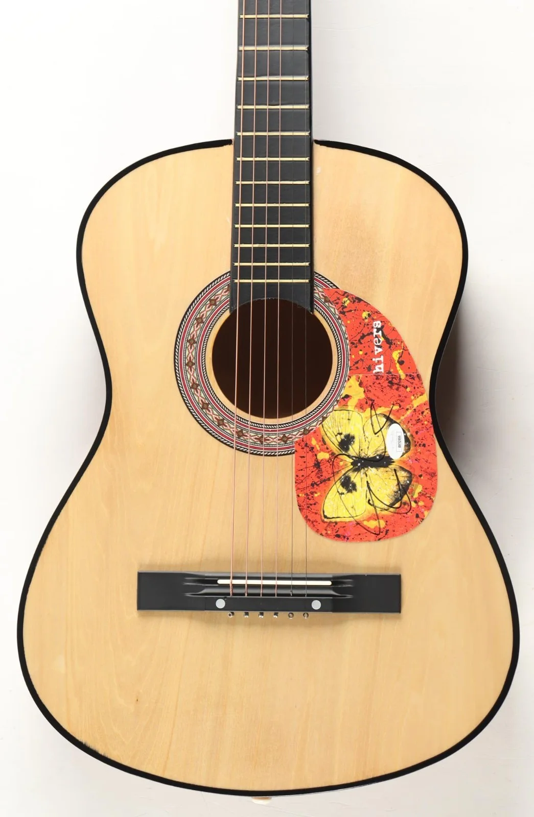 Ed Sheeran Signed Acoustic Guitar w/ Autographed CD Pickguard – JSA Auth, image 3