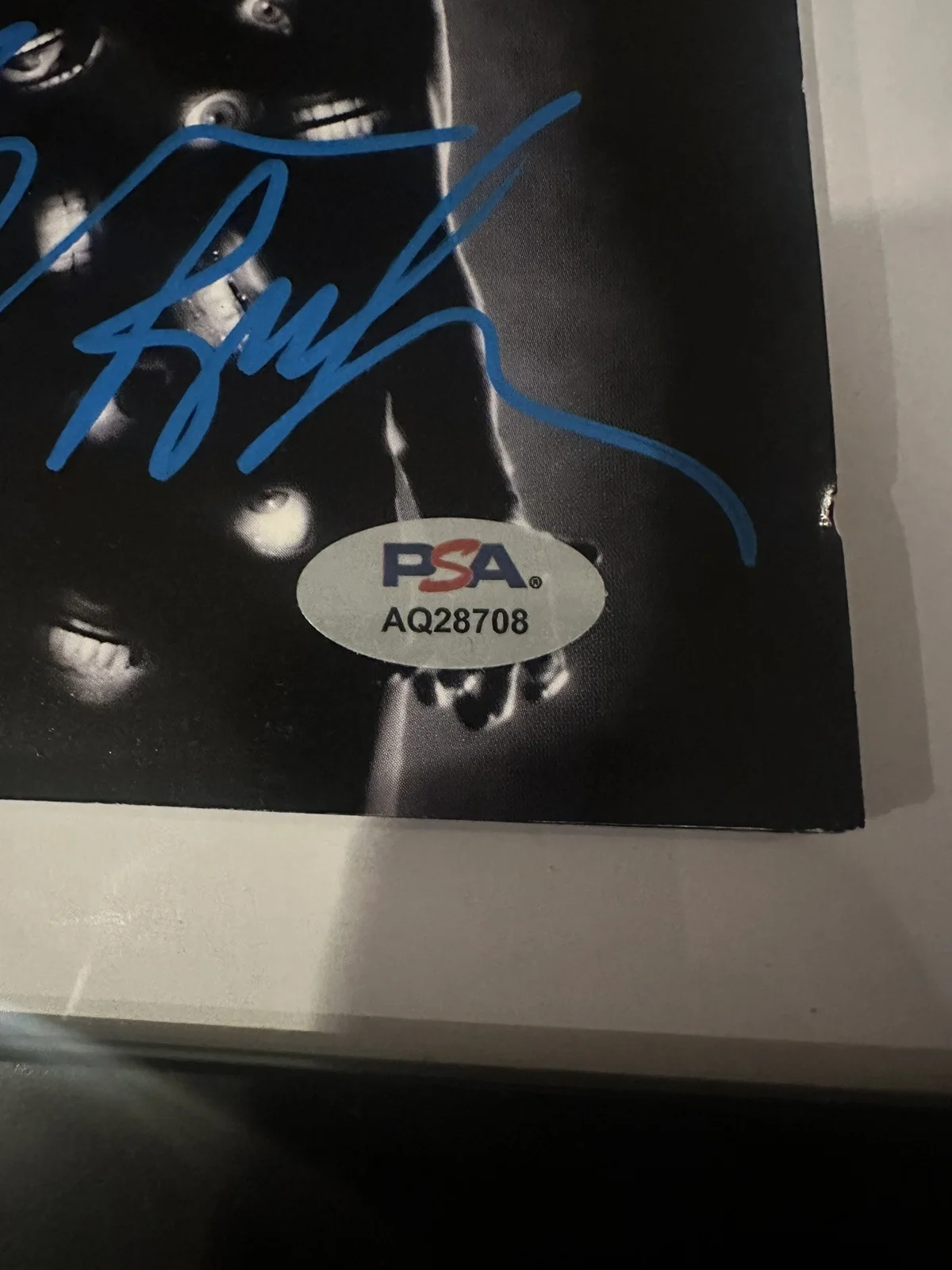 GEEZER BUTLER SIGNED FRAMED OZZMOSIS CD PSA/DNA COA AUTOGRAPHED BLACK SABBATH, изображение 2
