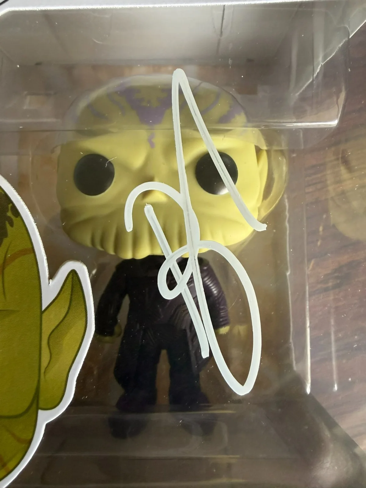 Talos Captain Marvel Signed Autographed Funko Pop w/COA, image 4