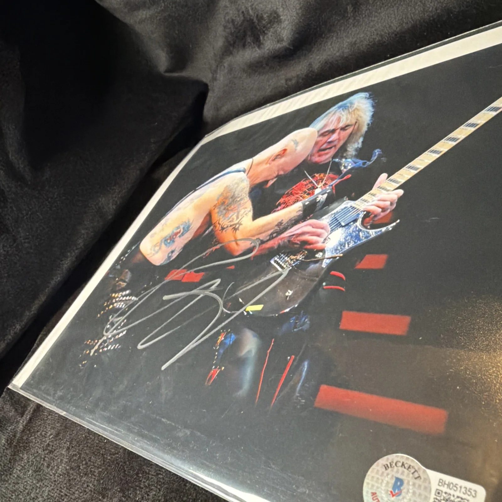 ROB HALFORD SIGNED 8x10 PHOTO JUDAS PRIEST LEAD SINGER AUTOGRAPH BECKETT COA, image 2