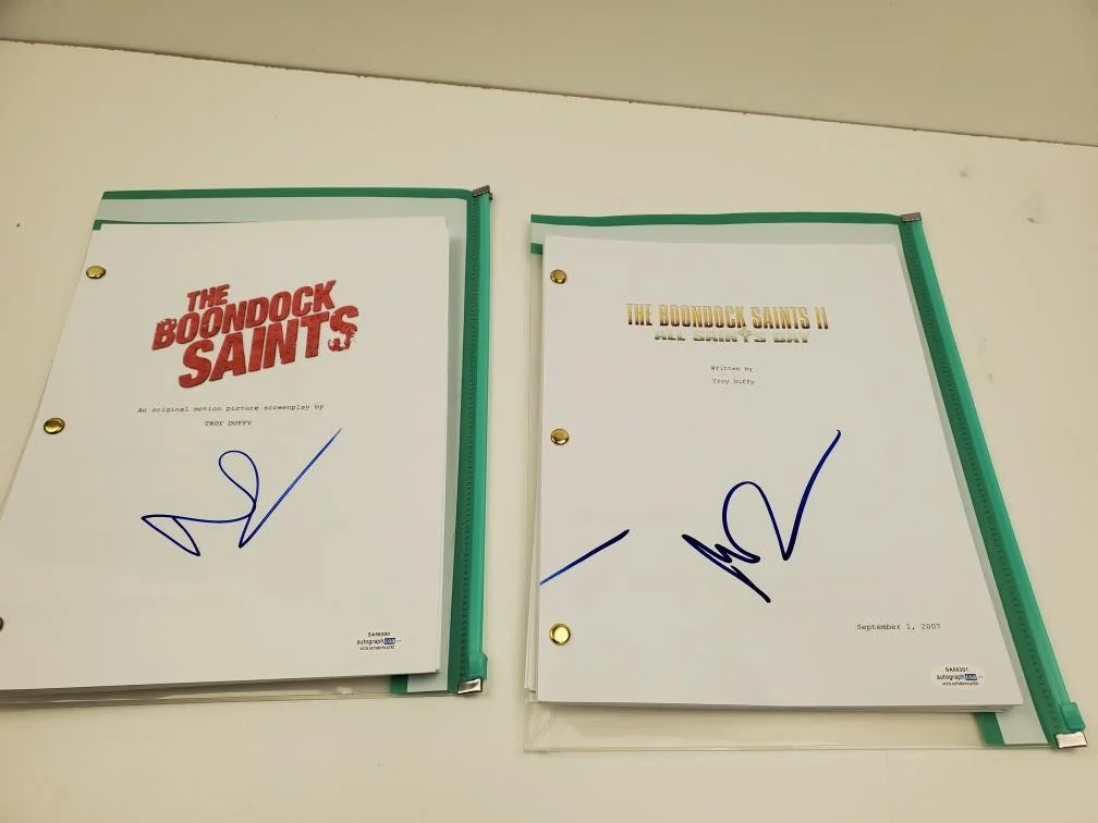 NORMAN REEDUS — AUTOGRAPH (P25017481), image 2