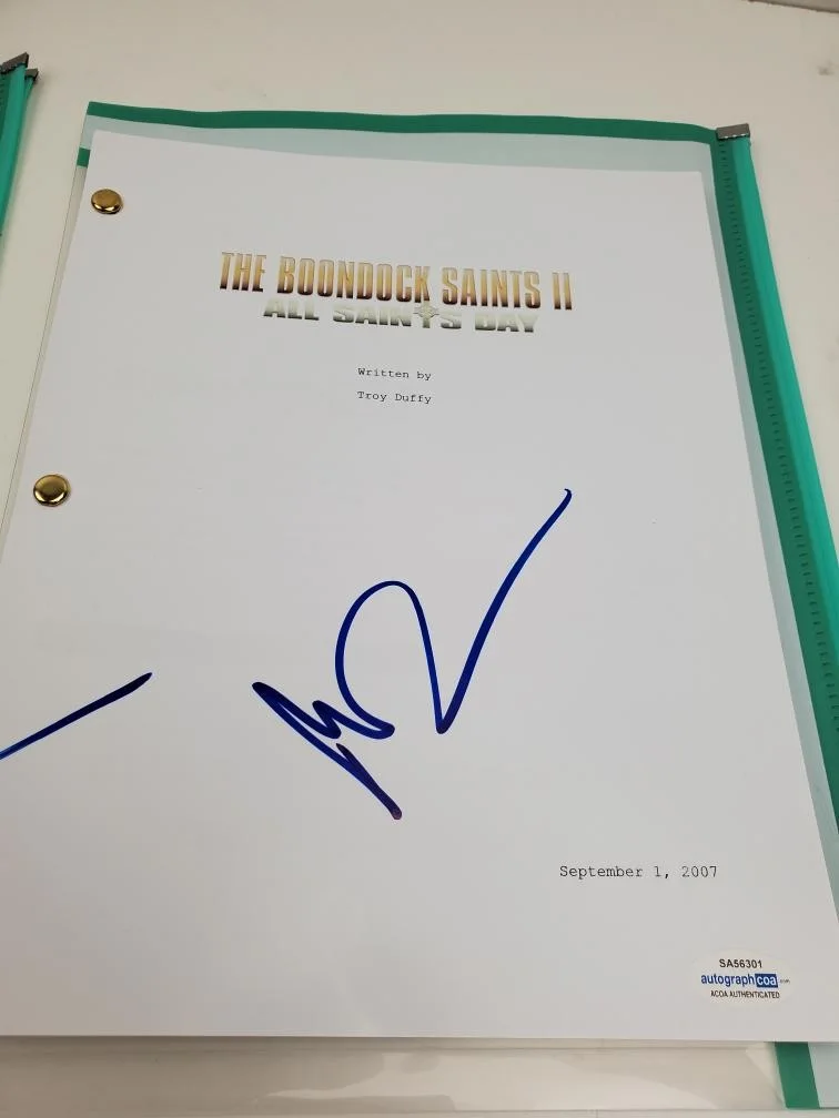 NORMAN REEDUS — AUTOGRAPH (P25017481), image 4