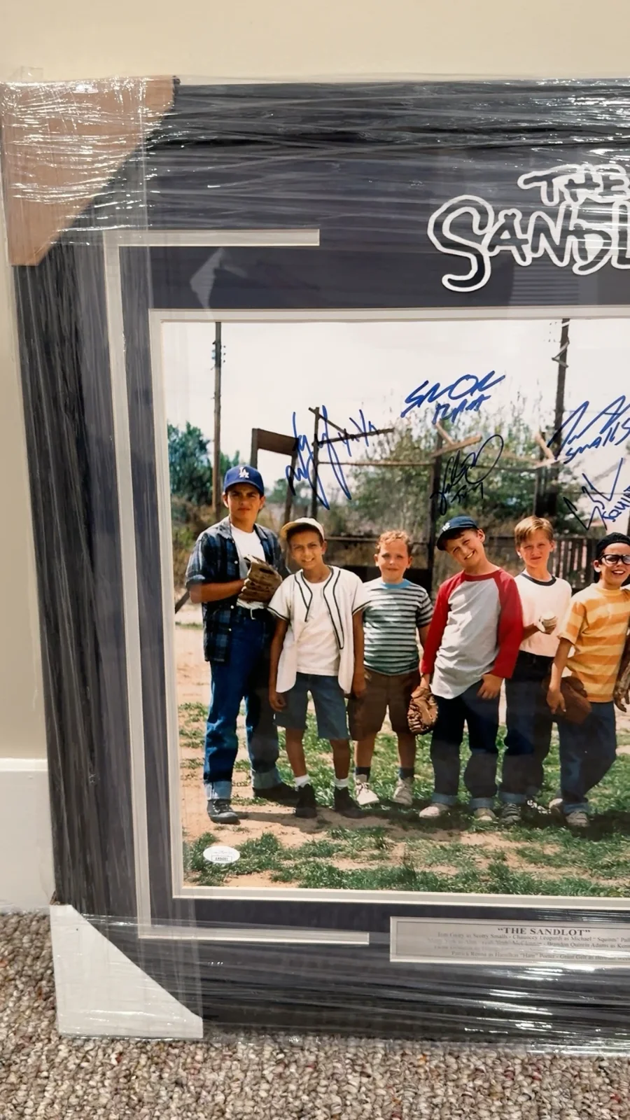 The Sandlot Cast — The Sandlot Cast Signed 16x20 Photo – Multi-Autograph – Authenticated COA, image 2