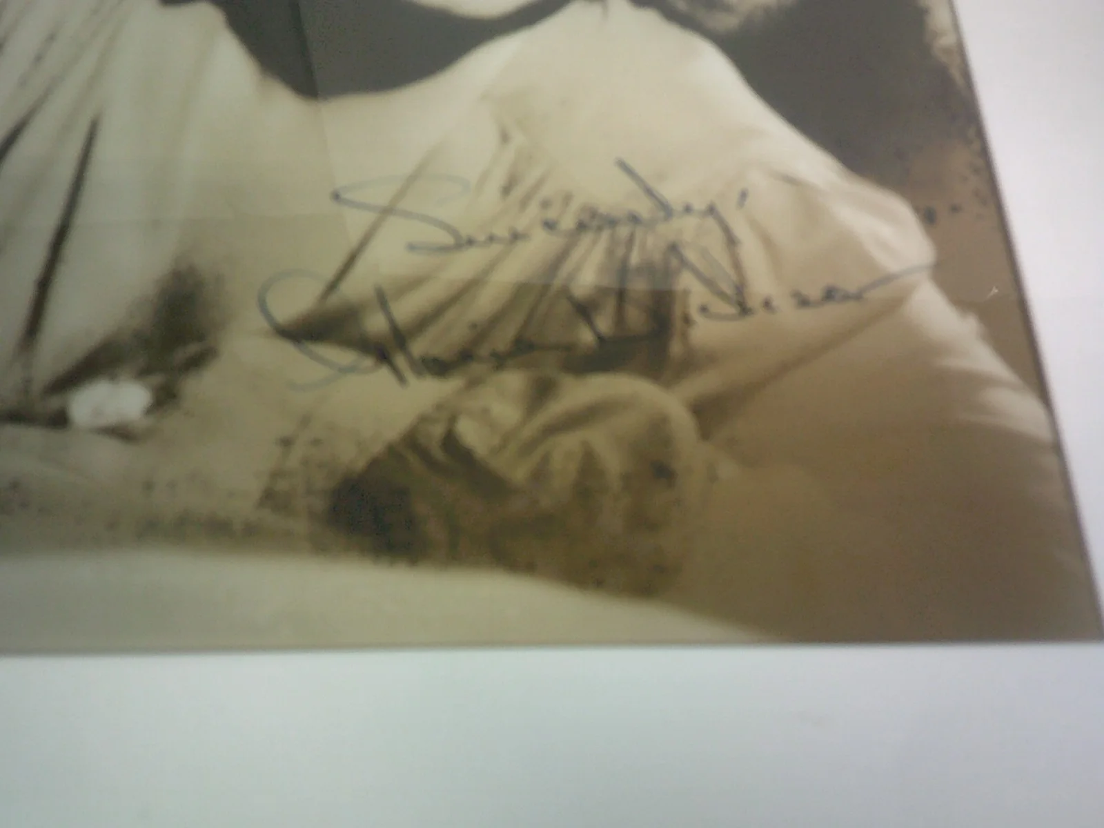 Gloria Dickson — Gloria Dickson Signed Print (13x16) w/ Frame!, image 2