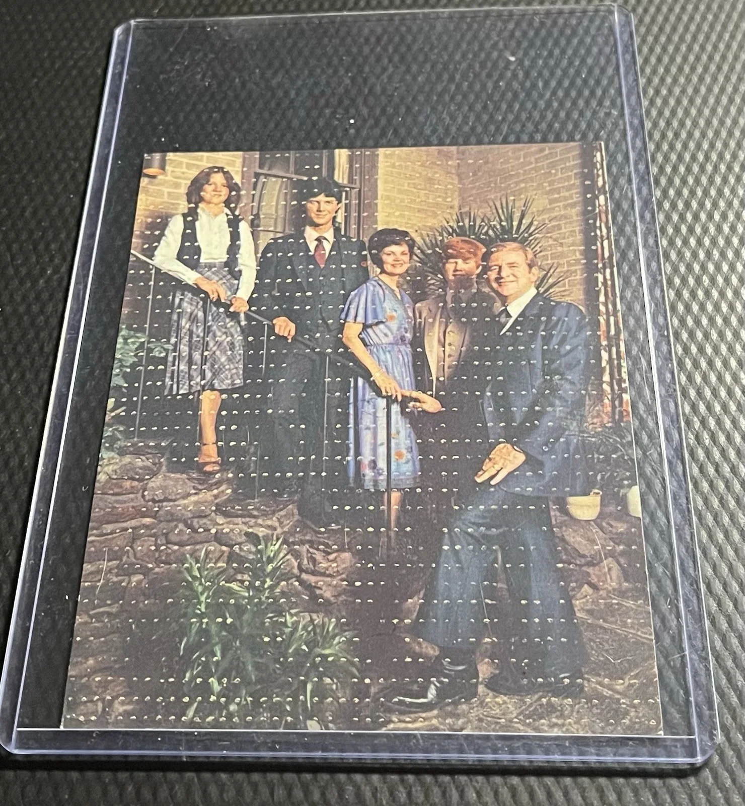 Jerry Falwell — Jerry Falwell Evangelist Signed 3x5 Promo Family Photo Autopen COA Top Loader, изображение 5