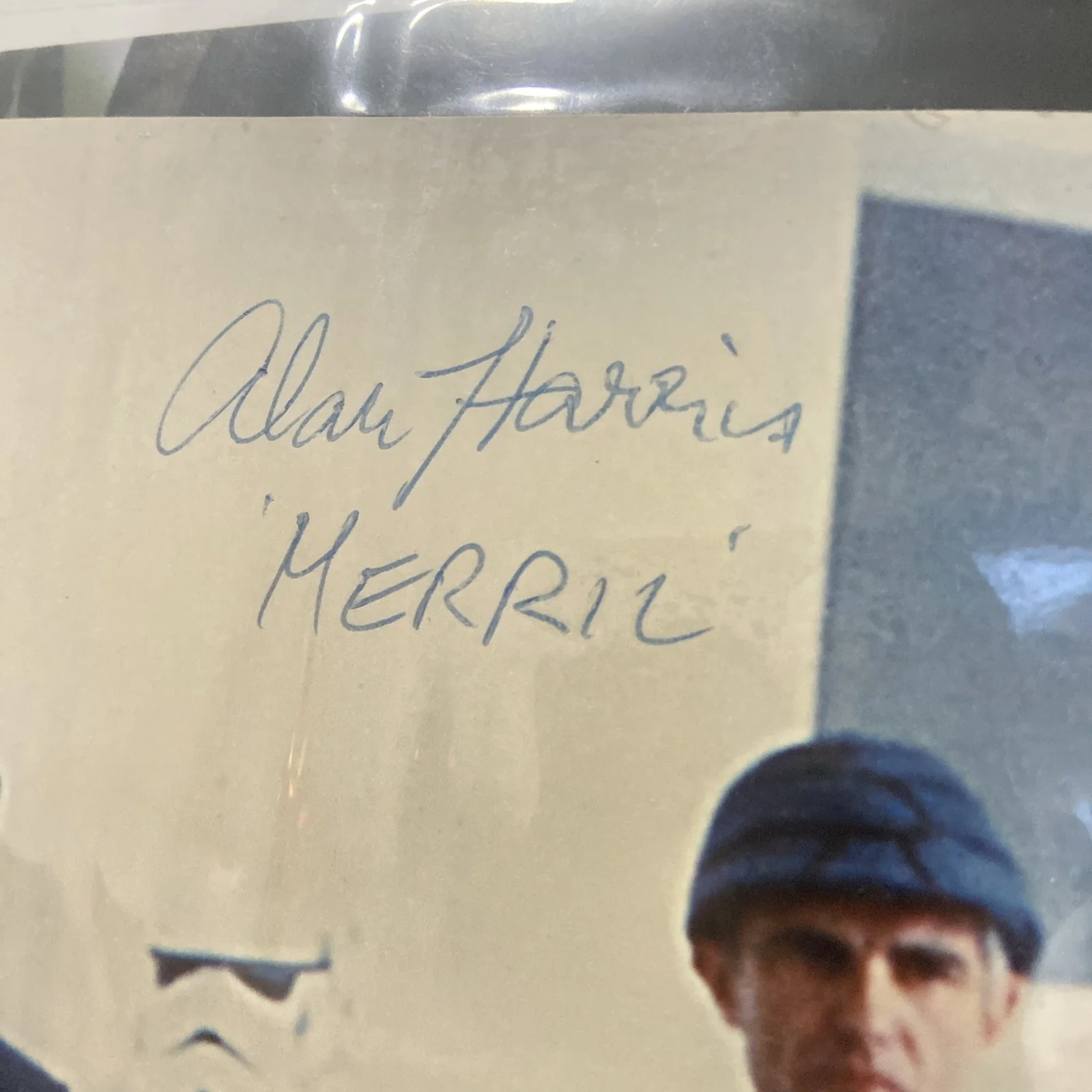Alan Harris — RIP- Star Wars- Alan Harris, Merril signed 8x10 color photo clean autograph, image 2