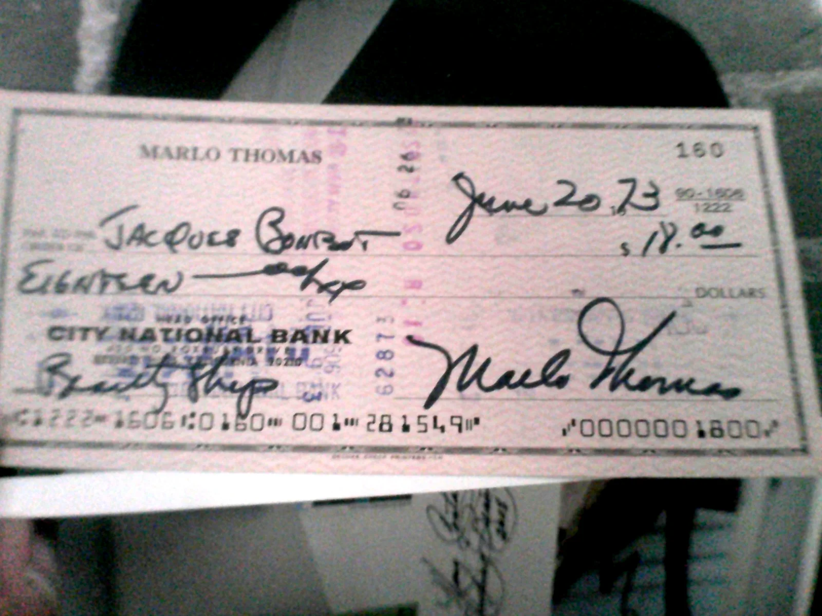 Marlo Thomas — Marlo Thomas That Girl signed personal check + free BXW Photo, image 3