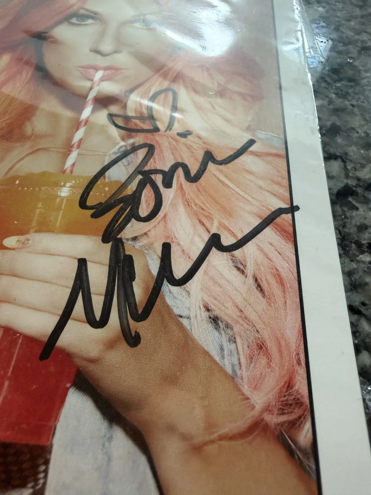 Bonnie McKee Autographed Signed 2013 American Girl 8 X 10 Promo Photo, изображение 2