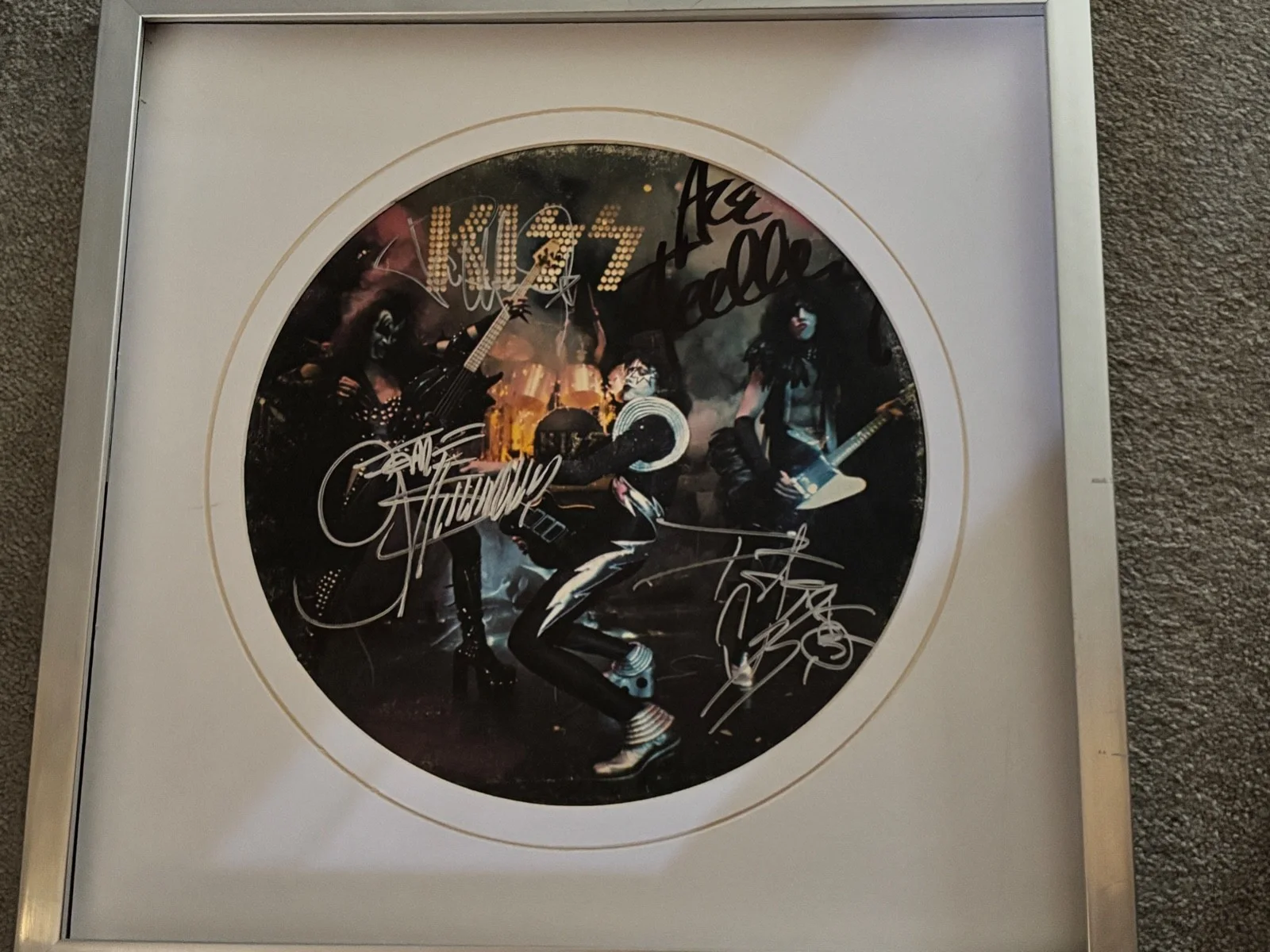 KISS ALIVE LP Cover Signed by Ace Peter Gene Paul With Matte & Frame Aucoin RARE, изображение 2