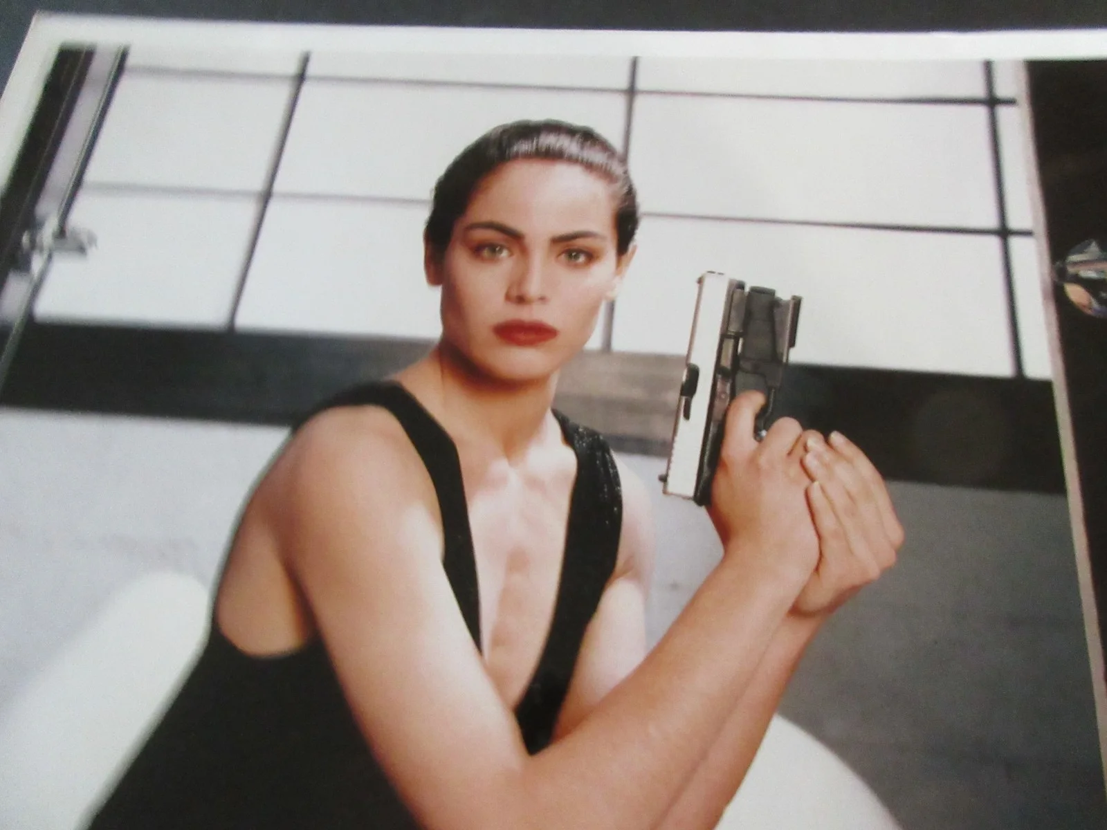 YANCY BUTLER — YANCY BUTLER - AUTOGRAPH 8X10 COLOR PHOTO COAa, изображение 3