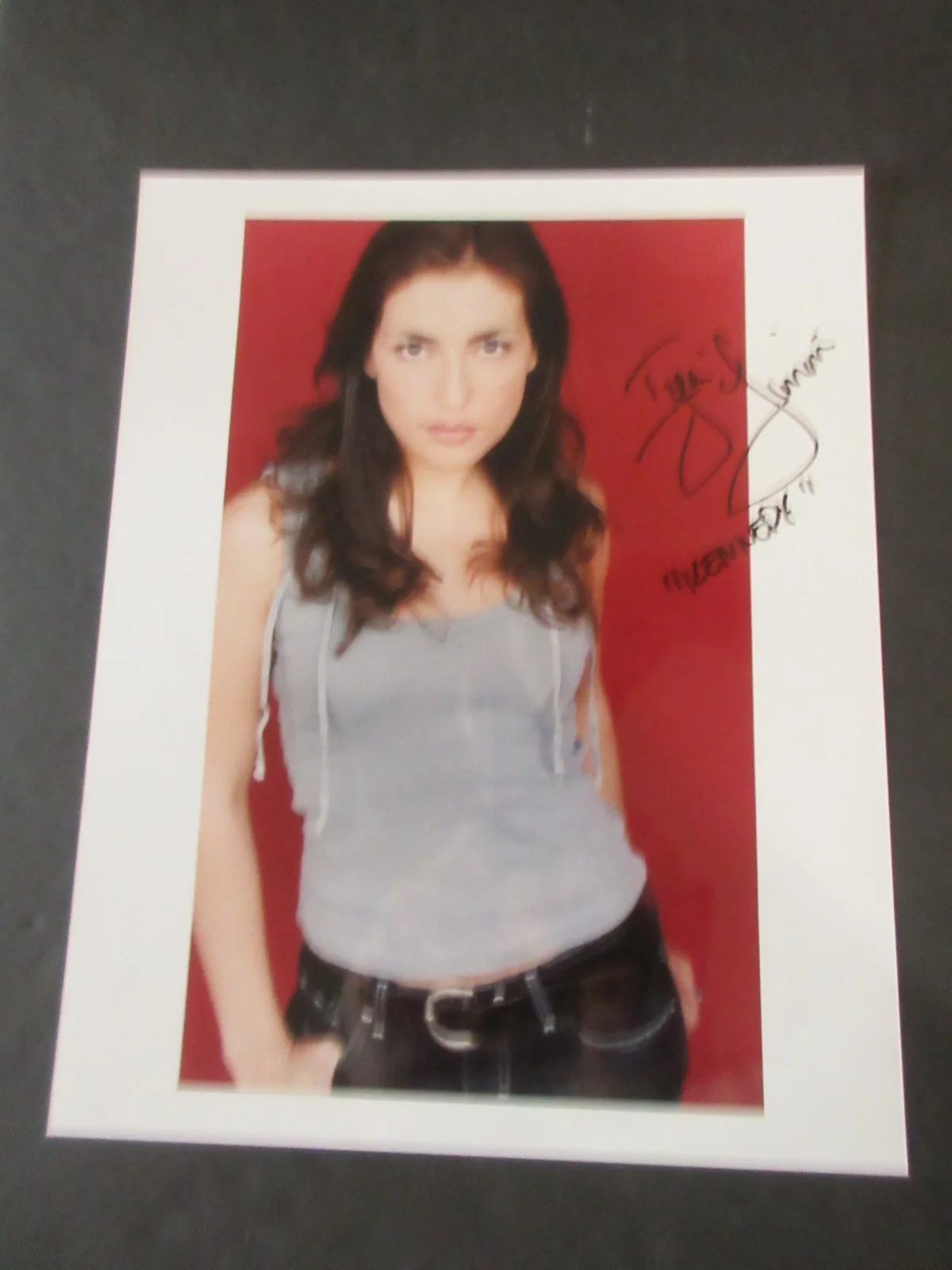 IYARI LIMON — IYARI LIMON - AUTOGRAPH 8X10 COLOR PHOTO COAa, изображение 5