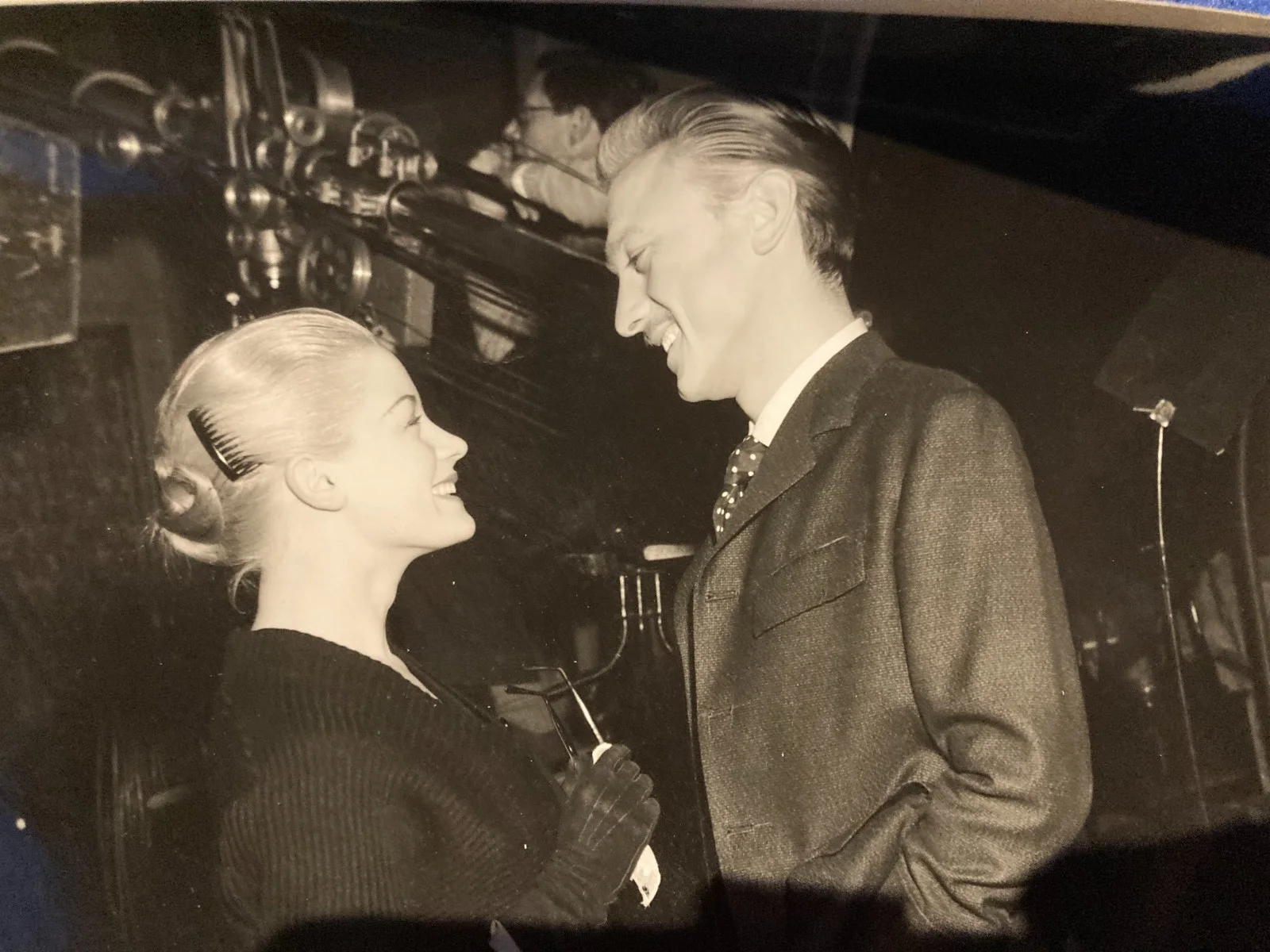 1955 film Storm Over the Nile, Mary Ure at SHEPPERTON with Lawrence Harvey, изображение 3