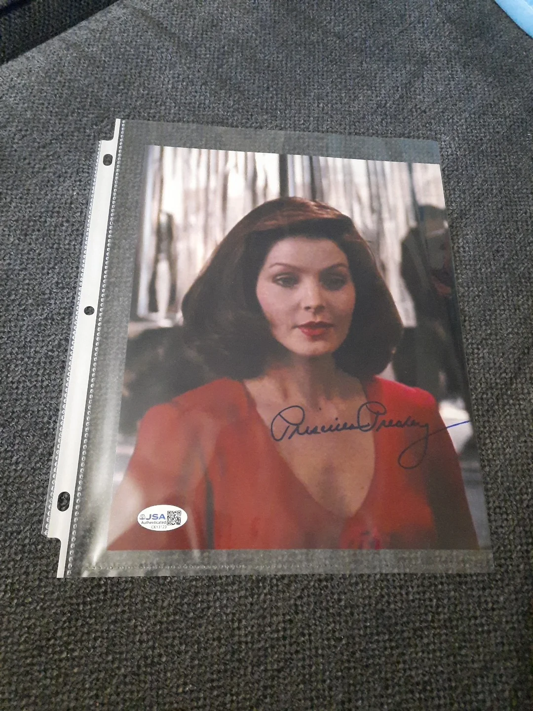 Priscilla Presley — Priscilla Presley Actor Autographed 8x10 Photo With COA JSA Movie Legend