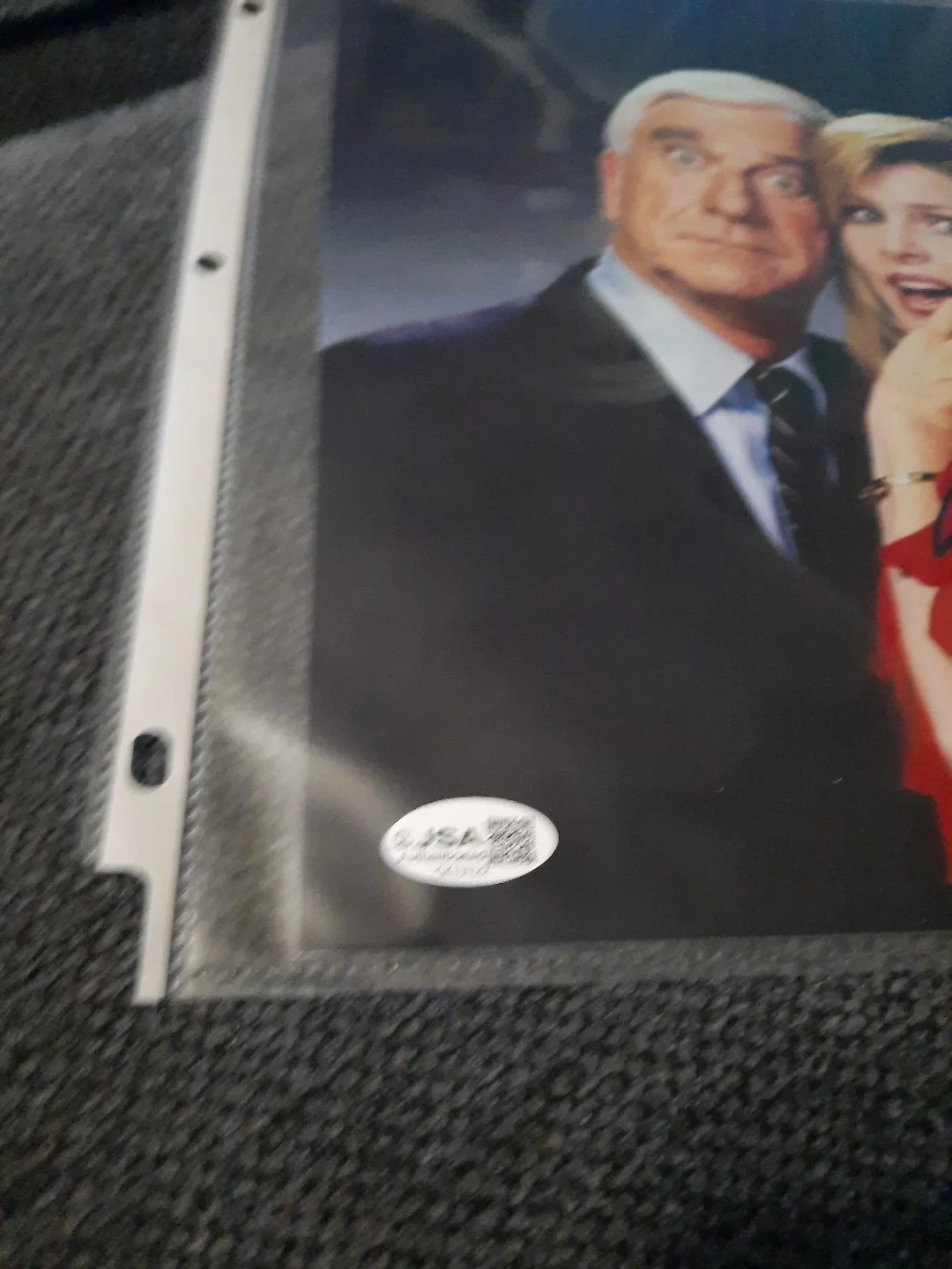 Priscilla Presley — Priscilla Presley Actor Autographed 8x10 Photo With COA JSA Movie Legend, image 3