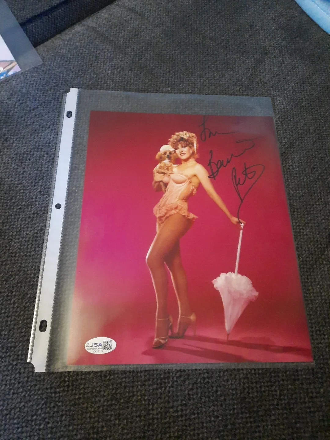 Bernadette Peters — Bernadette Peters Actor Autographed 8x10 Photo With COA JSA Movie Legend