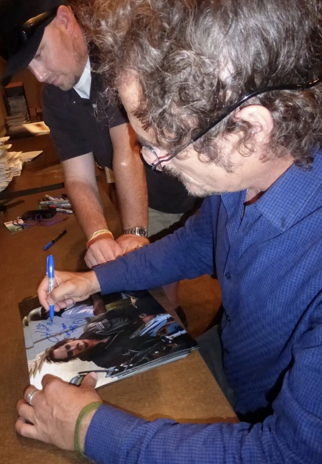Kim Coates — Kim Coates & David Labrava Signed Sons of Anarchy 11x14 Photo PSA/DNA COA Auto'd, изображение 2