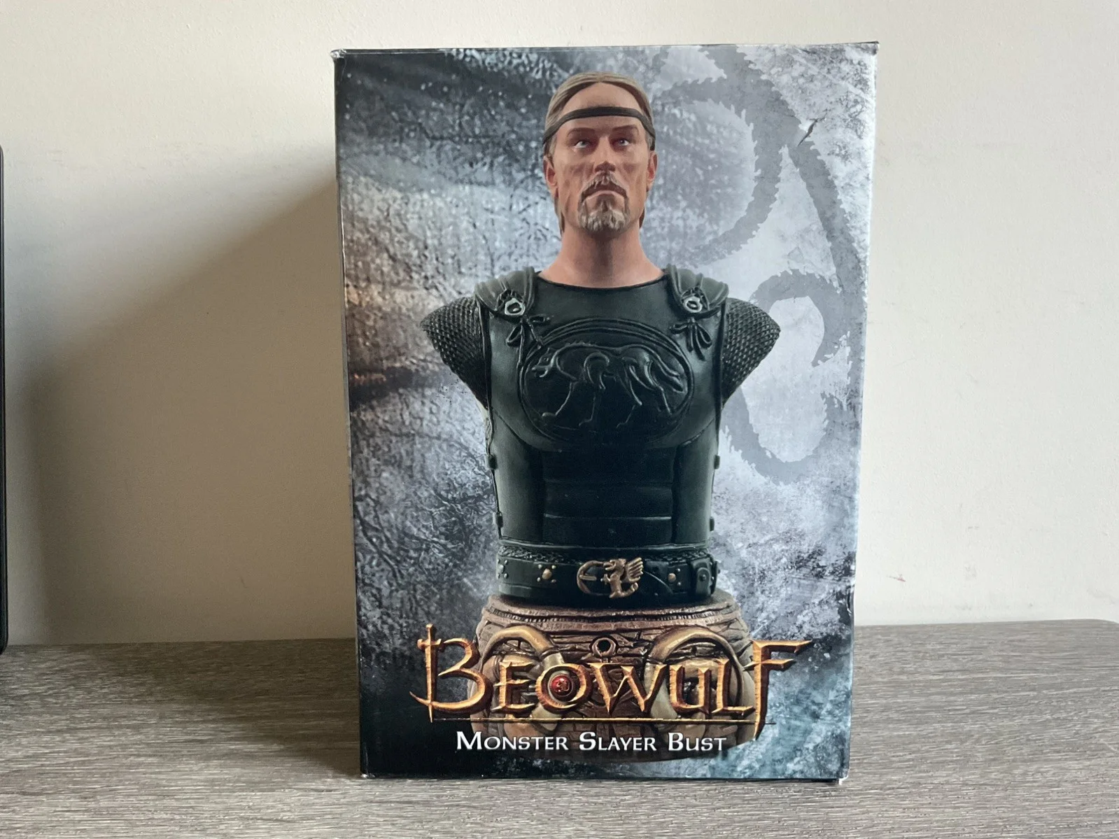 BEOWULF Monster Slayer Bust.Diamond Select.Limited Edition 403/500., image 2