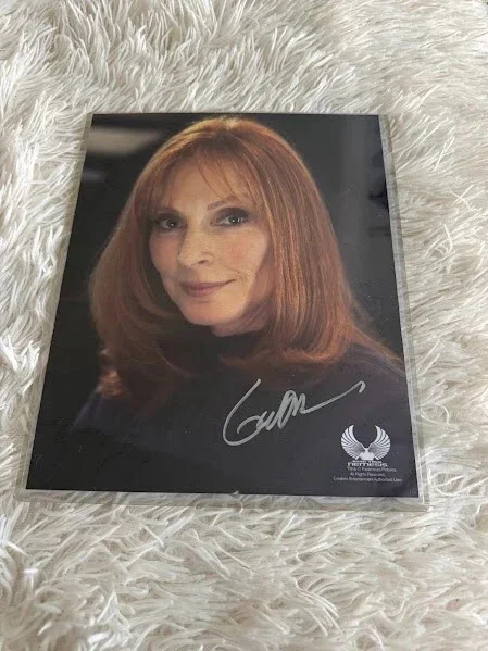 Gates McFadden — Star Trek: Insurrection (Gates McFadden) Signed Autograph Photo Size 8x10